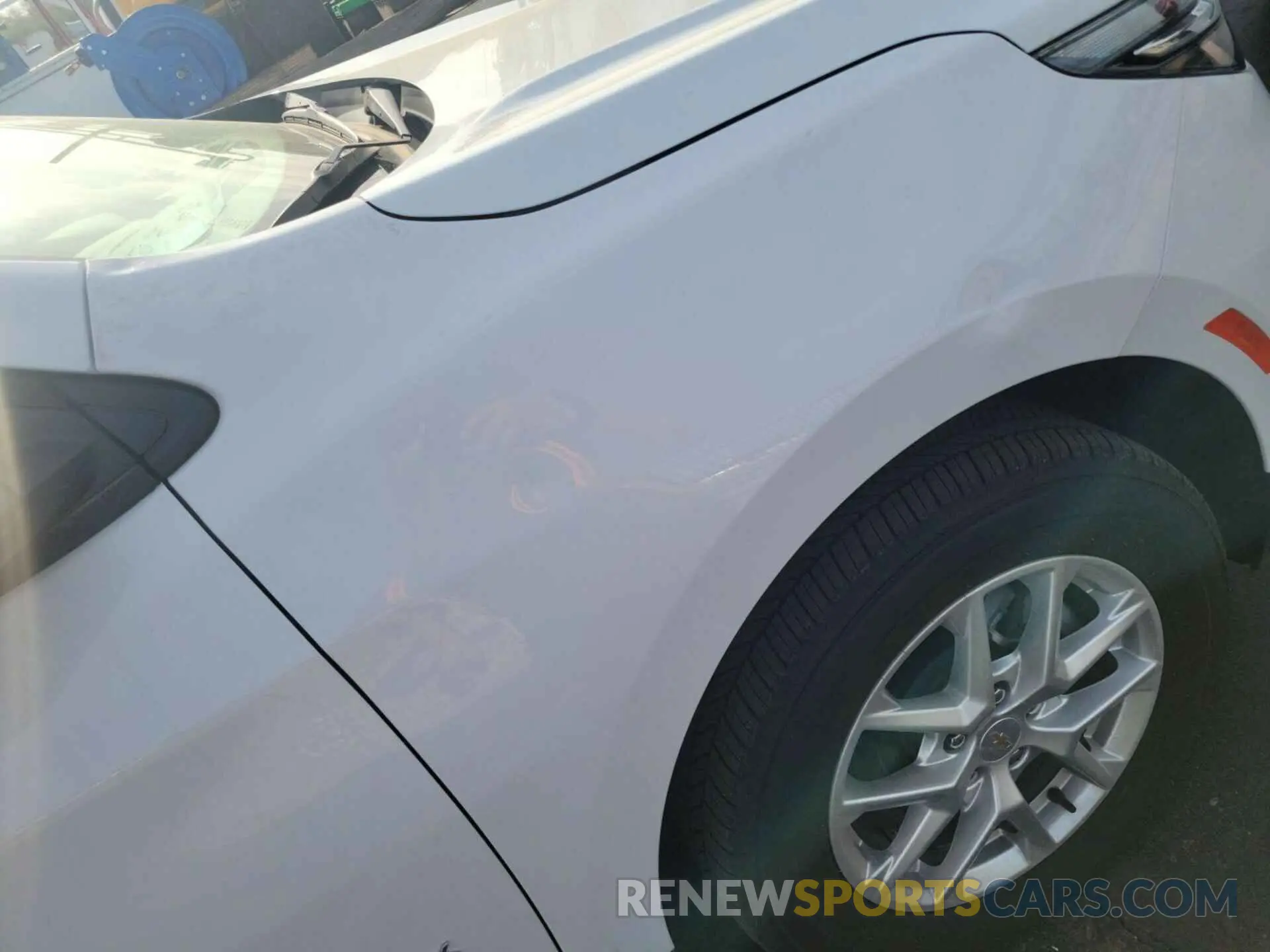 27 Photograph of a damaged car 3GNAX5EG0RL261624 CHEVROLET EQUINOX 2024