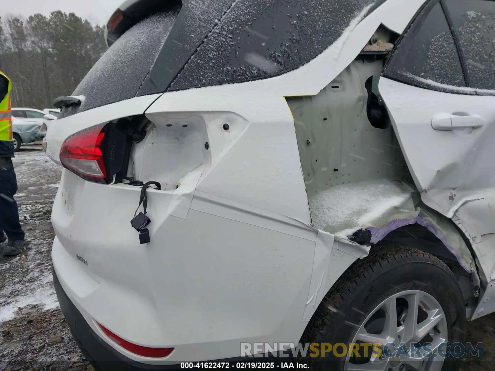 18 Photograph of a damaged car 3GNAX5EG0RL287768 CHEVROLET EQUINOX 2024