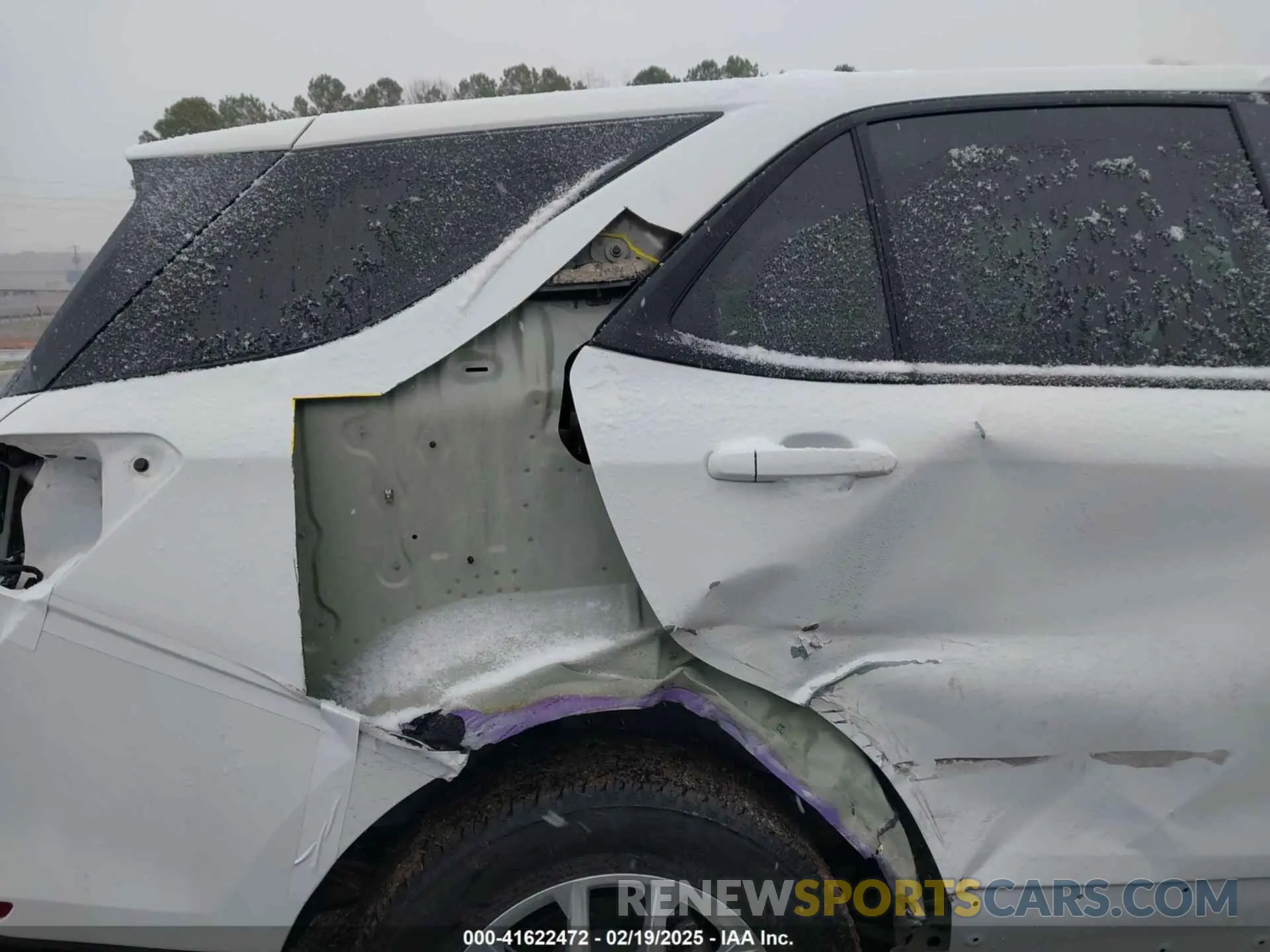 6 Photograph of a damaged car 3GNAX5EG0RL287768 CHEVROLET EQUINOX 2024