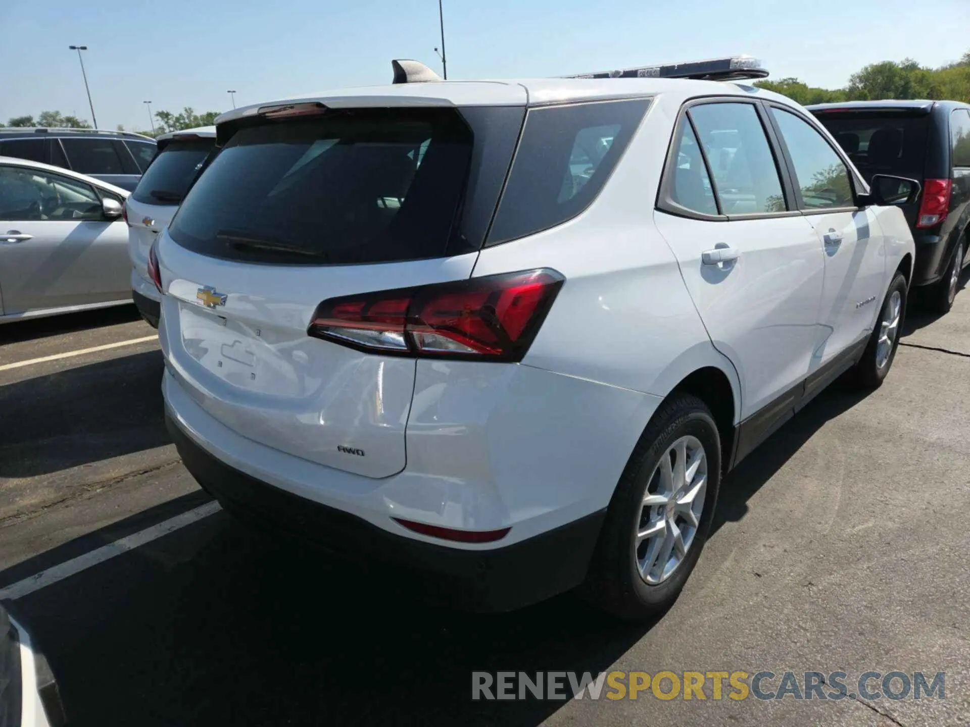 12 Photograph of a damaged car 3GNAX5EG1RL261437 CHEVROLET EQUINOX 2024