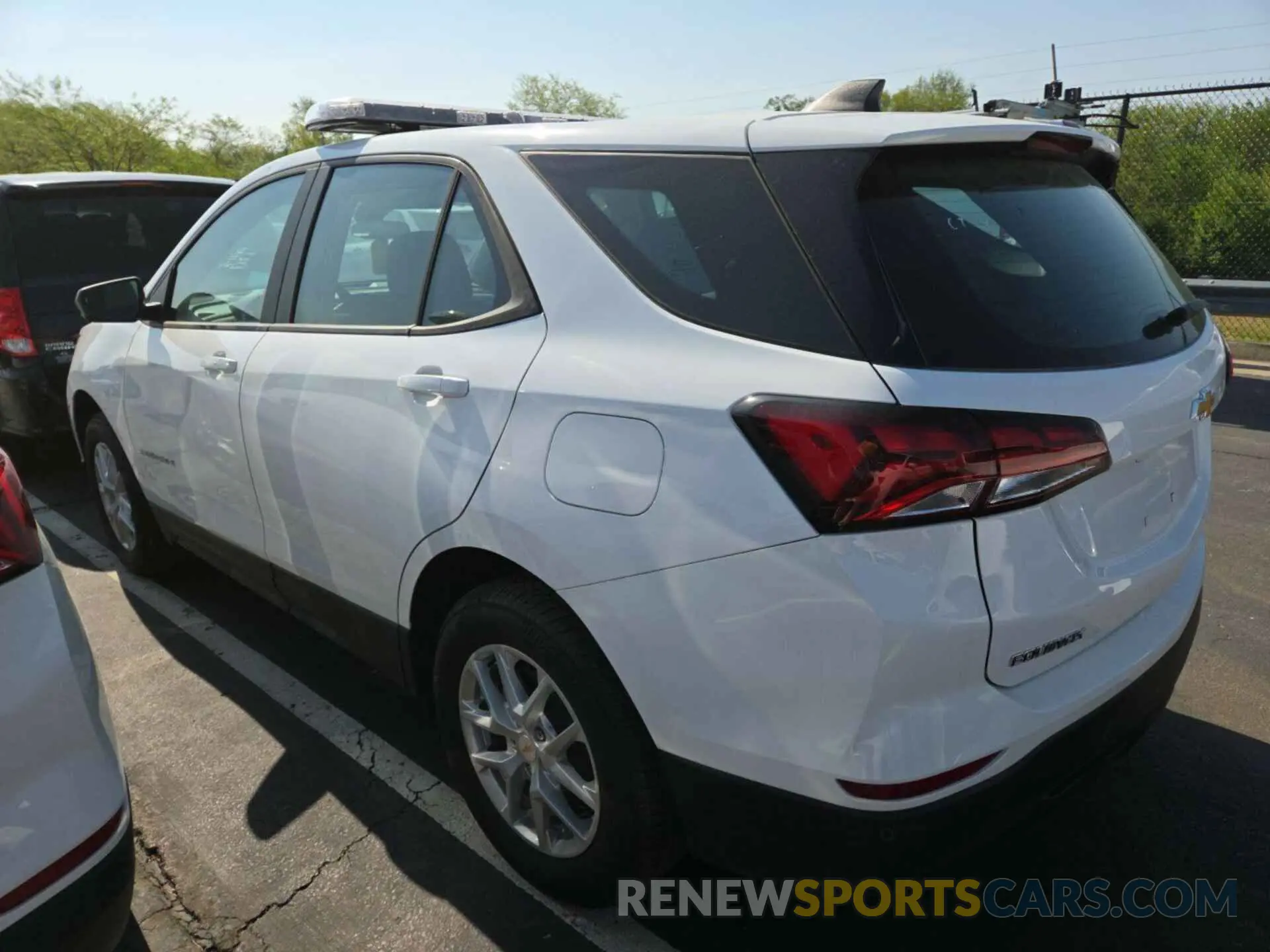 27 Photograph of a damaged car 3GNAX5EG1RL261437 CHEVROLET EQUINOX 2024