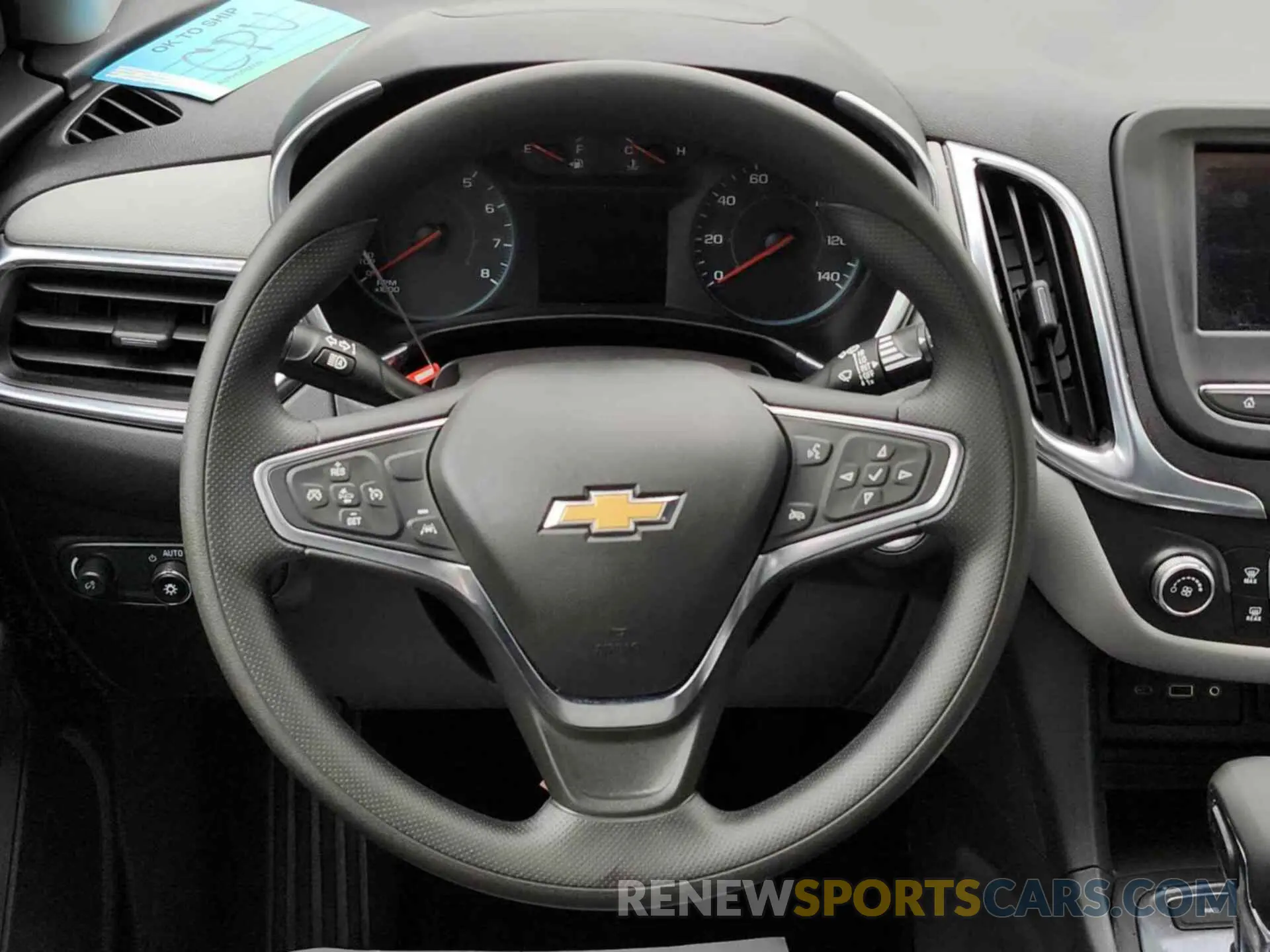 1 Photograph of a damaged car 3GNAX5EG1RL261552 CHEVROLET EQUINOX 2024