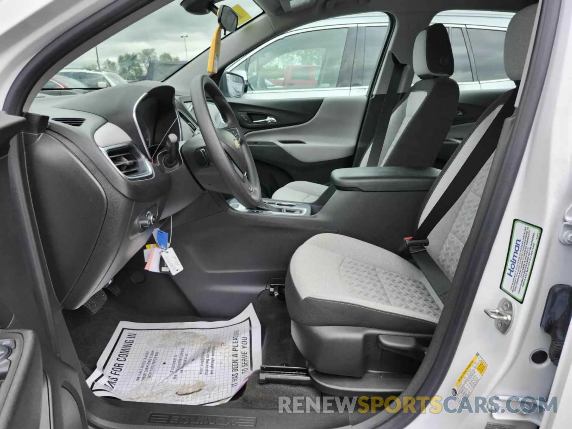 16 Photograph of a damaged car 3GNAX5EG1RL261552 CHEVROLET EQUINOX 2024