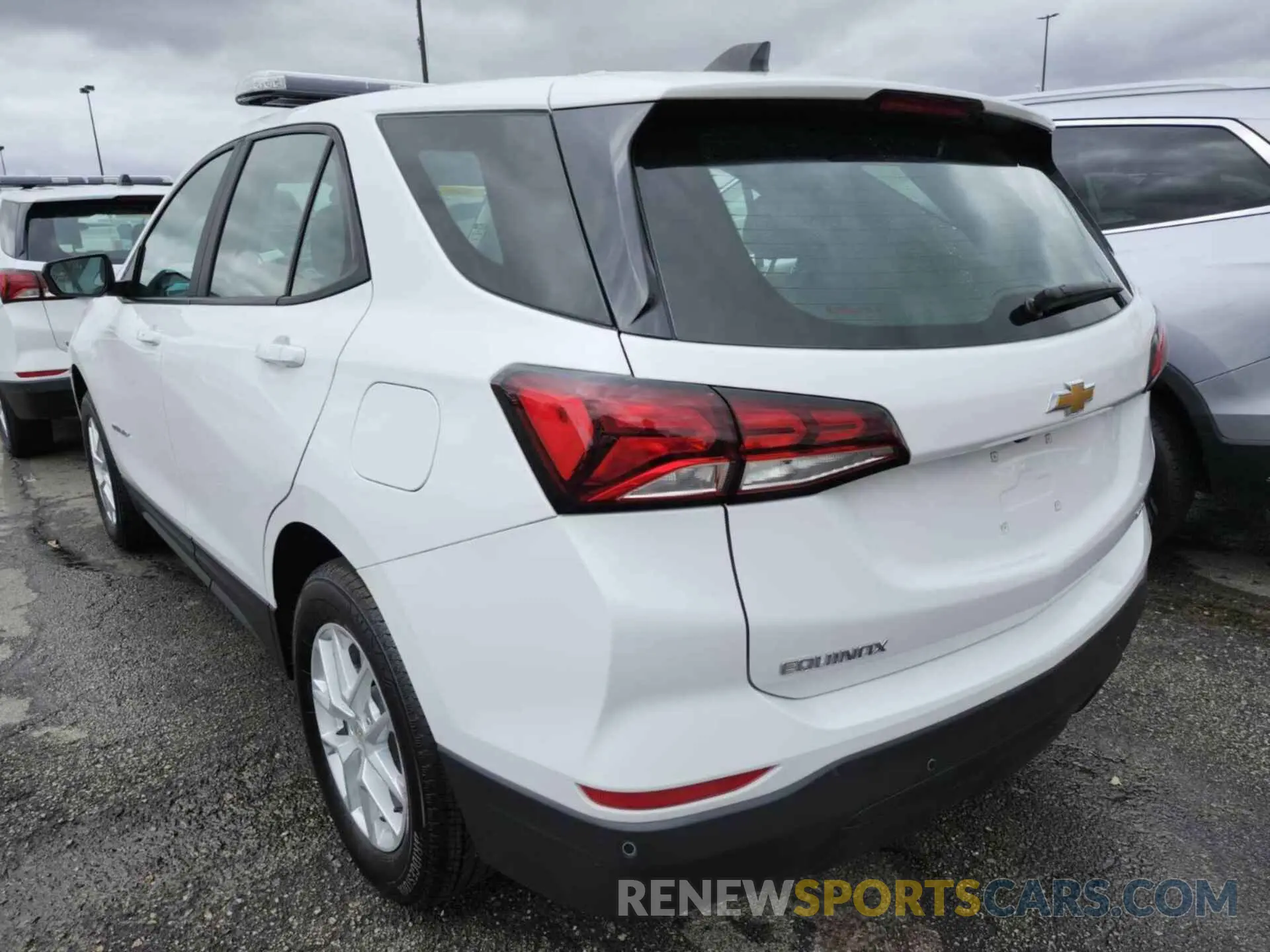 22 Photograph of a damaged car 3GNAX5EG1RL261552 CHEVROLET EQUINOX 2024
