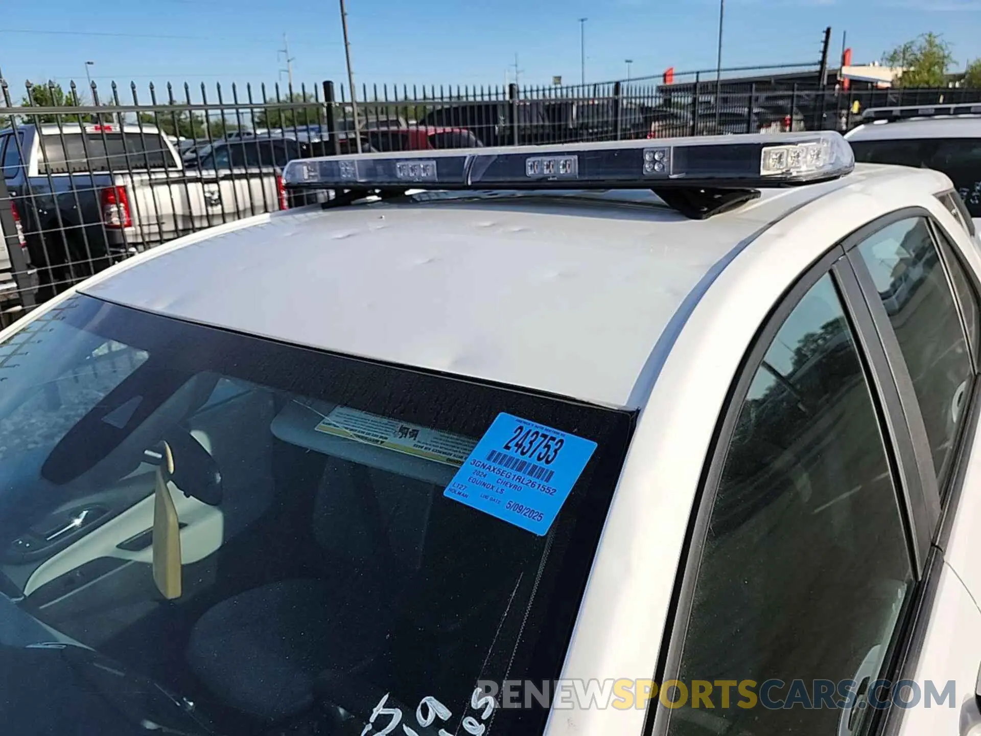 5 Photograph of a damaged car 3GNAX5EG1RL261552 CHEVROLET EQUINOX 2024