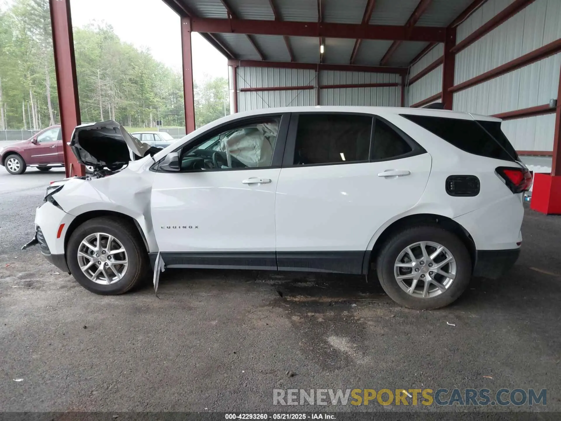 14 Photograph of a damaged car 3GNAX5EG1RL303895 CHEVROLET EQUINOX 2024