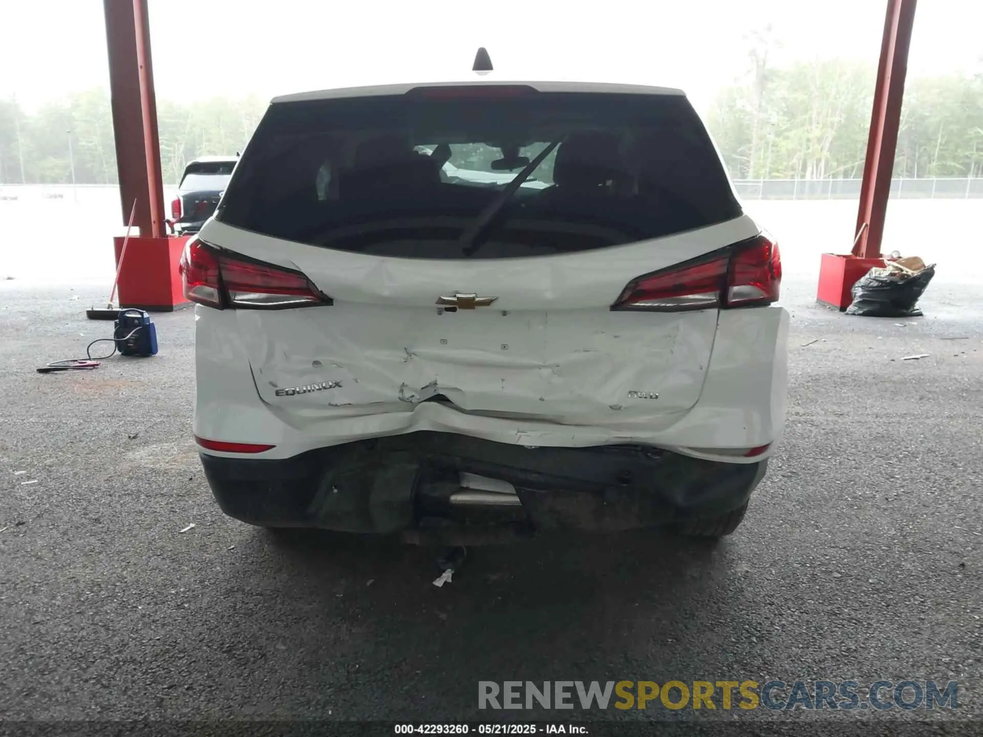16 Photograph of a damaged car 3GNAX5EG1RL303895 CHEVROLET EQUINOX 2024