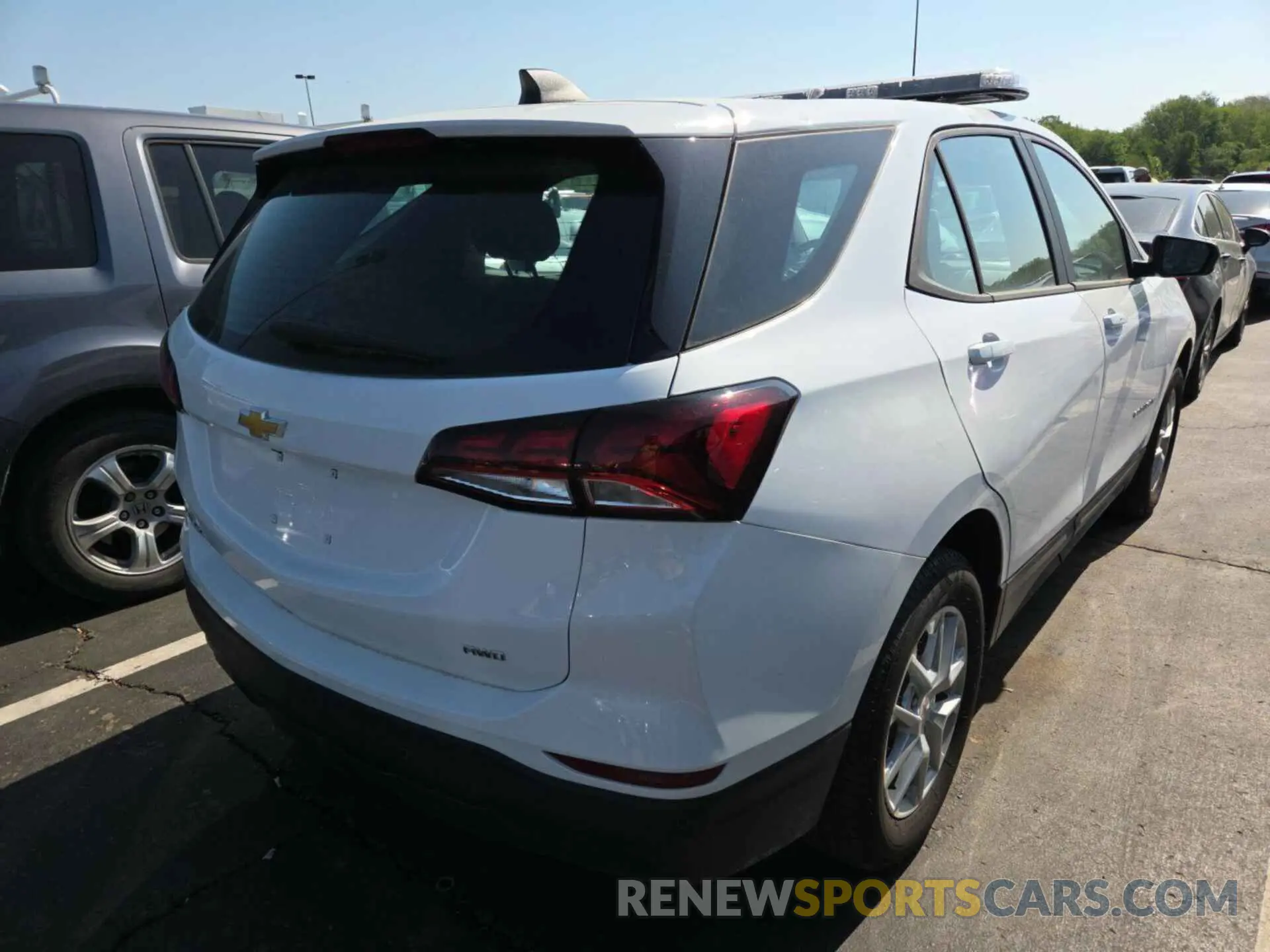 20 Photograph of a damaged car 3GNAX5EG2RL261687 CHEVROLET EQUINOX 2024