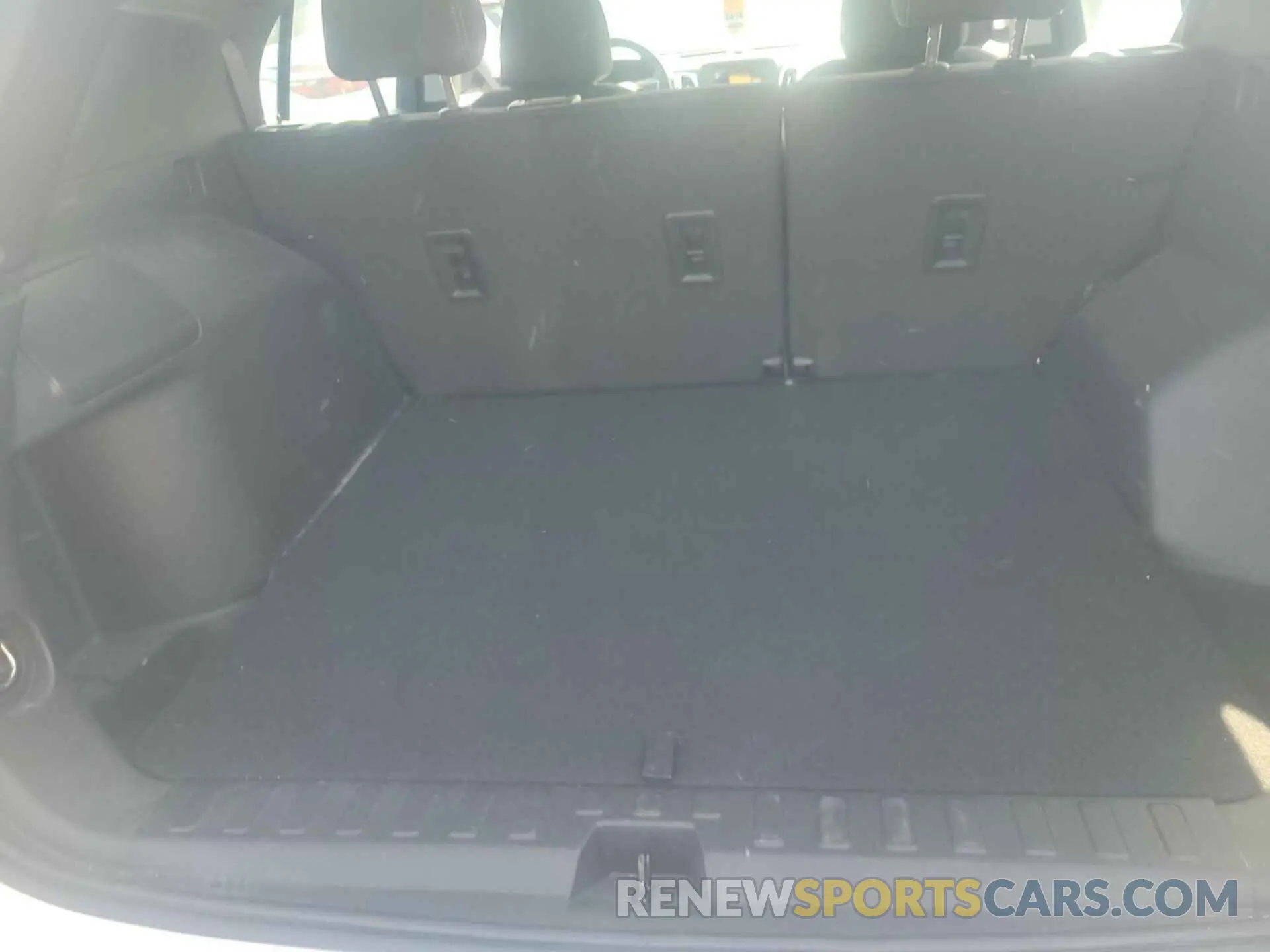 30 Photograph of a damaged car 3GNAX5EG2RL261687 CHEVROLET EQUINOX 2024