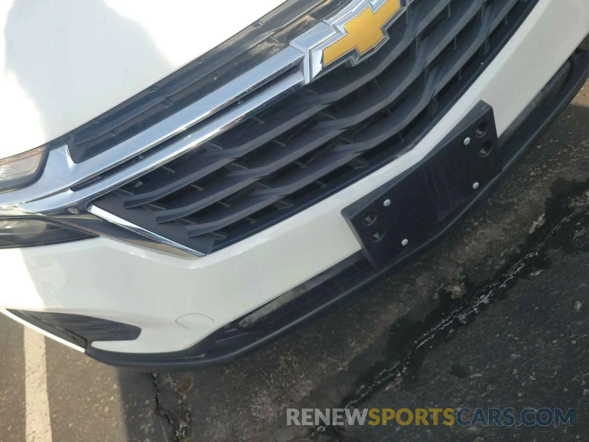 18 Photograph of a damaged car 3GNAX5EG6RL261482 CHEVROLET EQUINOX 2024