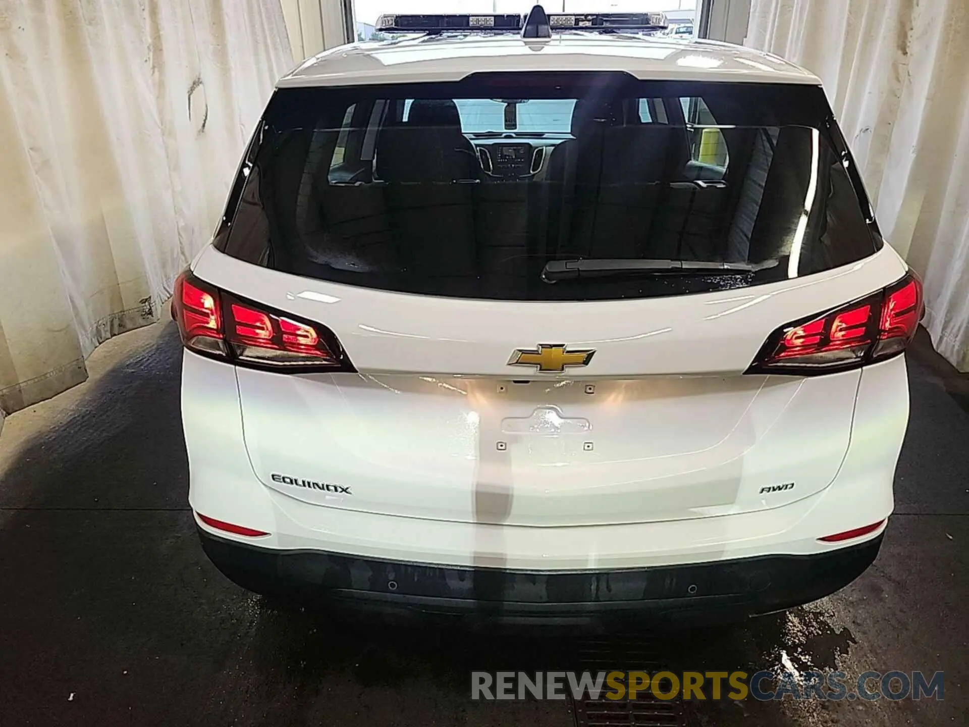 3 Photograph of a damaged car 3GNAX5EG6RL261482 CHEVROLET EQUINOX 2024