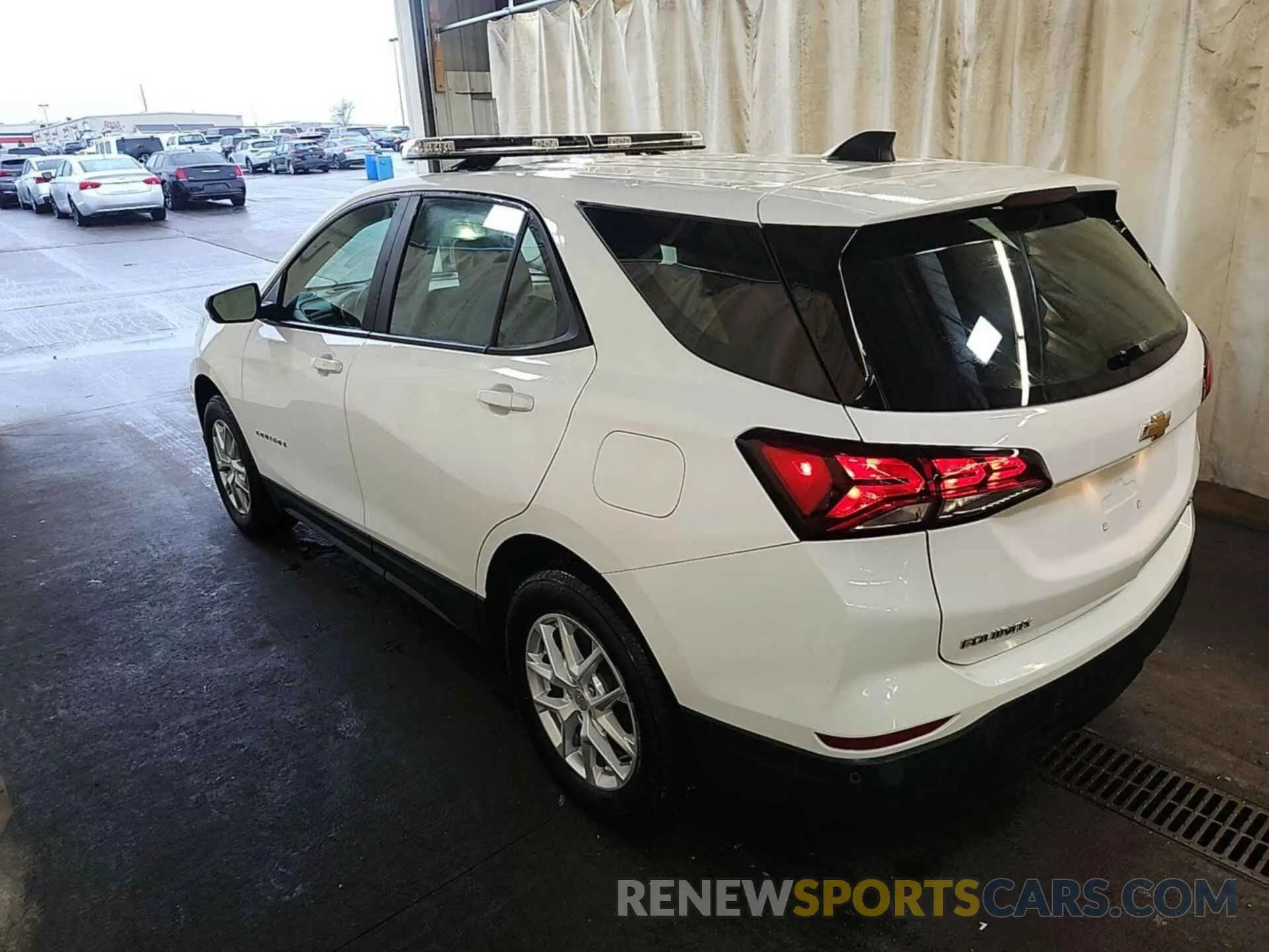 37 Photograph of a damaged car 3GNAX5EG6RL261482 CHEVROLET EQUINOX 2024