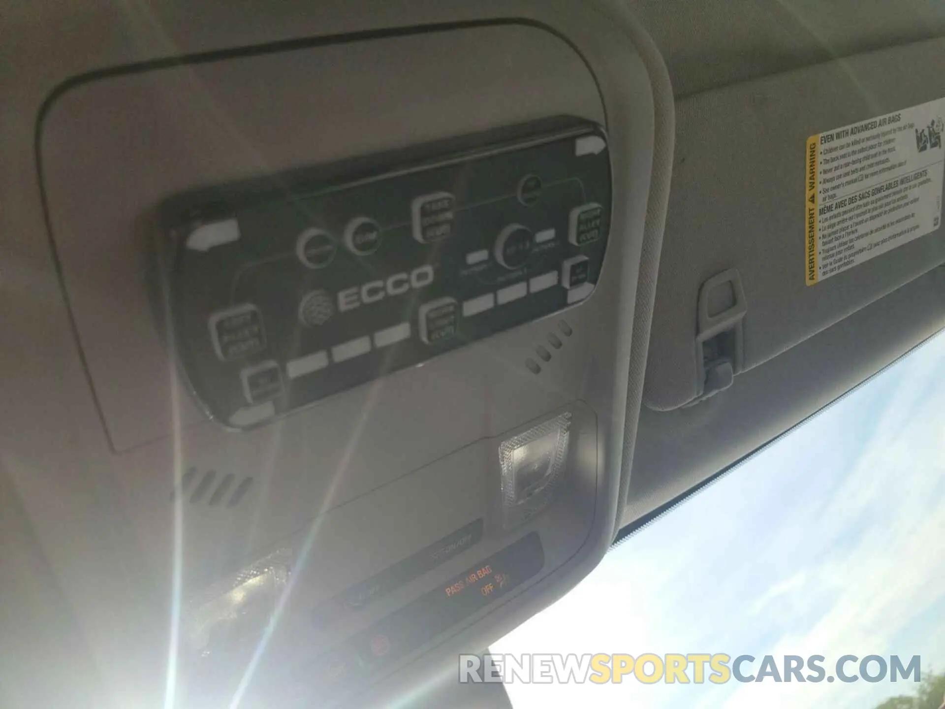 8 Photograph of a damaged car 3GNAX5EG6RL261482 CHEVROLET EQUINOX 2024