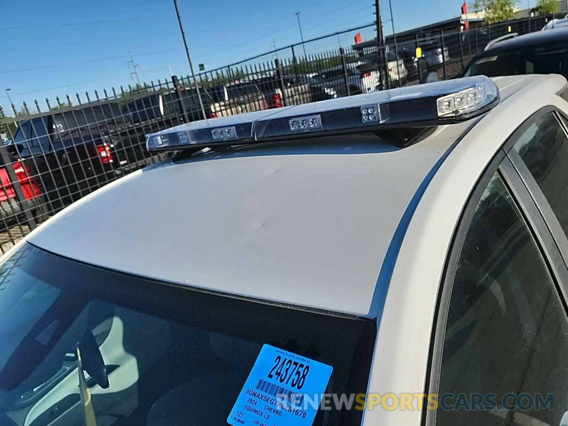 19 Photograph of a damaged car 3GNAX5EG7RL261670 CHEVROLET EQUINOX 2024