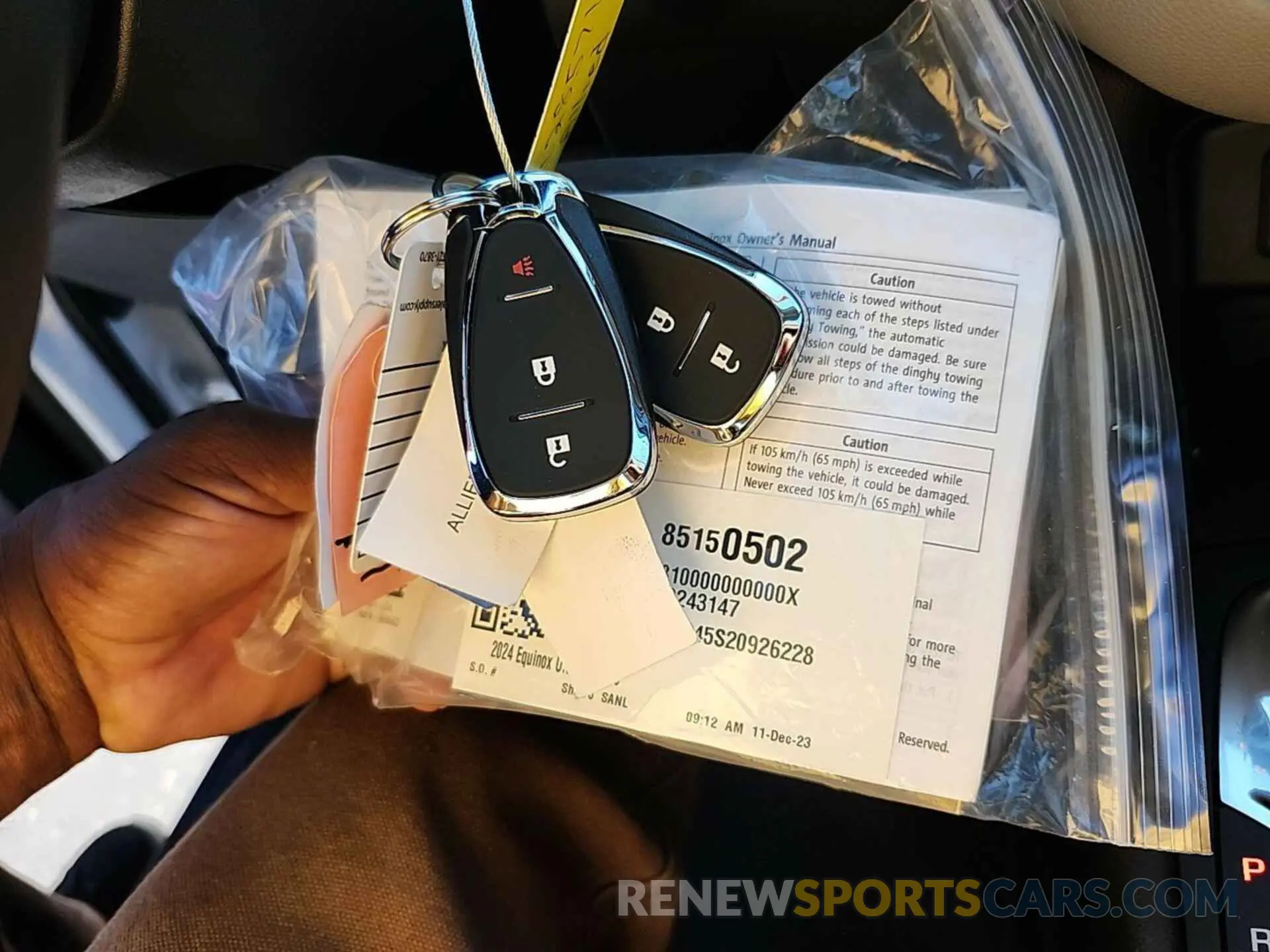 34 Photograph of a damaged car 3GNAX5EGXRL261498 CHEVROLET EQUINOX 2024