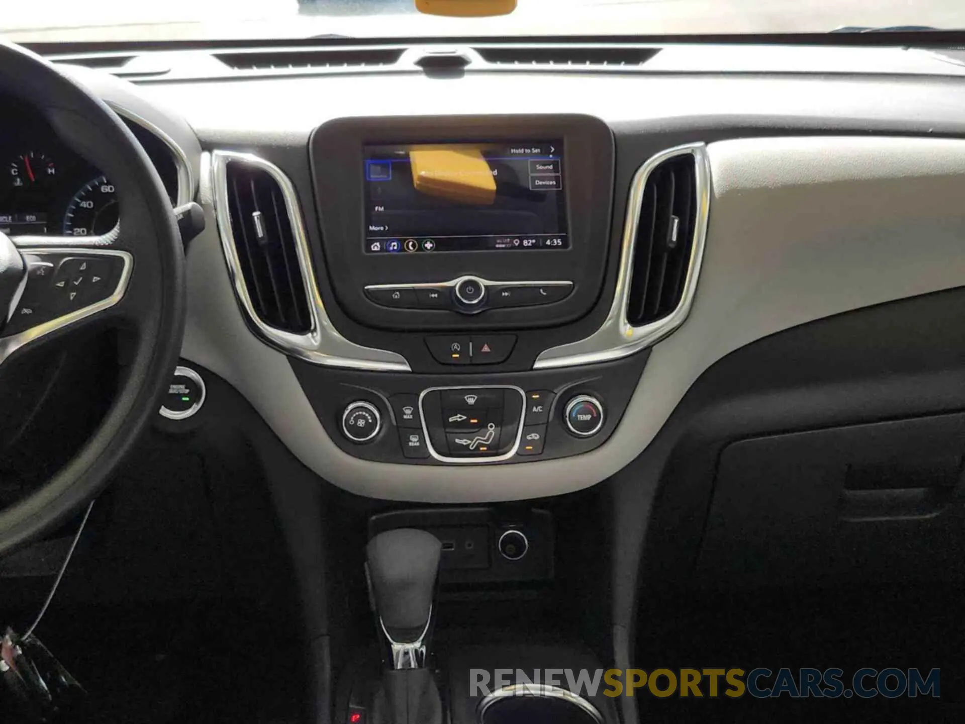 30 Photograph of a damaged car 3GNAX5EGXRL261565 CHEVROLET EQUINOX 2024