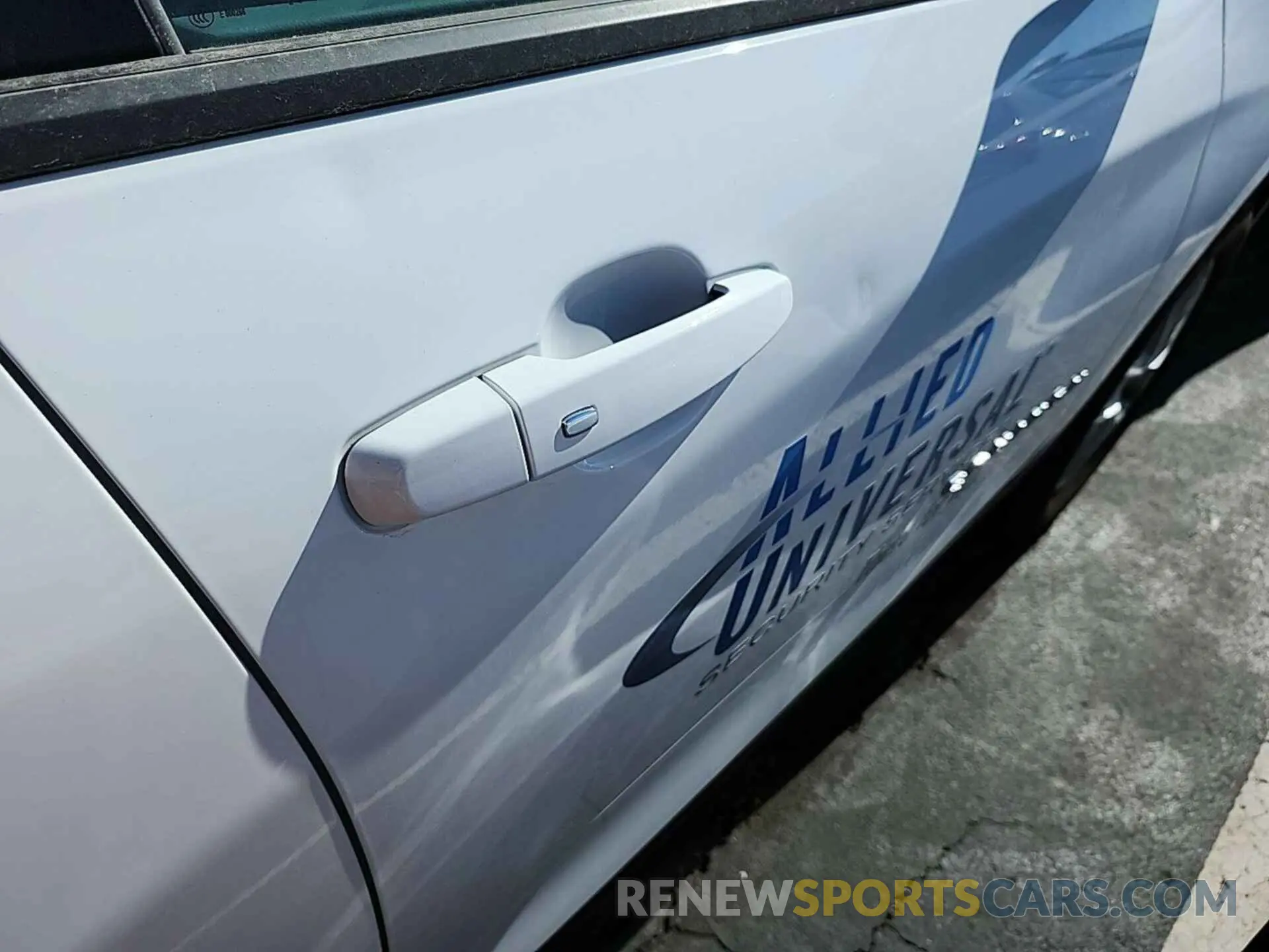 35 Photograph of a damaged car 3GNAX5EGXRL261579 CHEVROLET EQUINOX 2024