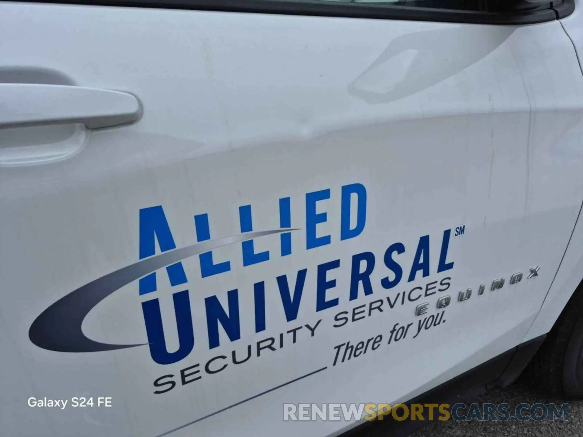 24 Photograph of a damaged car 3GNAXFEG0RL259037 CHEVROLET EQUINOX 2024
