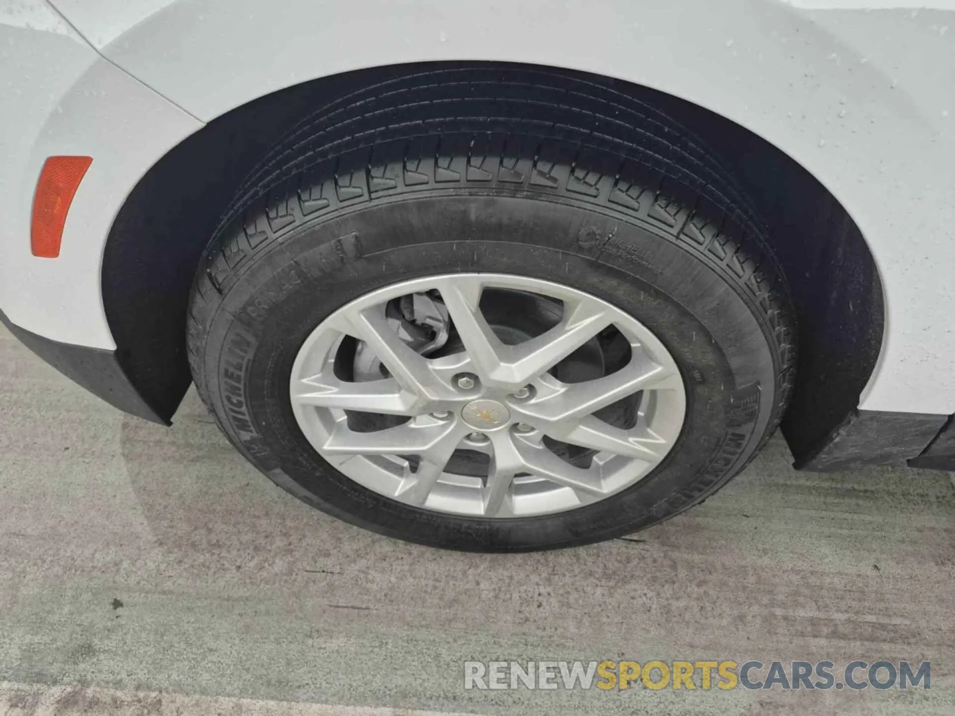 25 Photograph of a damaged car 3GNAXFEG0RL259037 CHEVROLET EQUINOX 2024