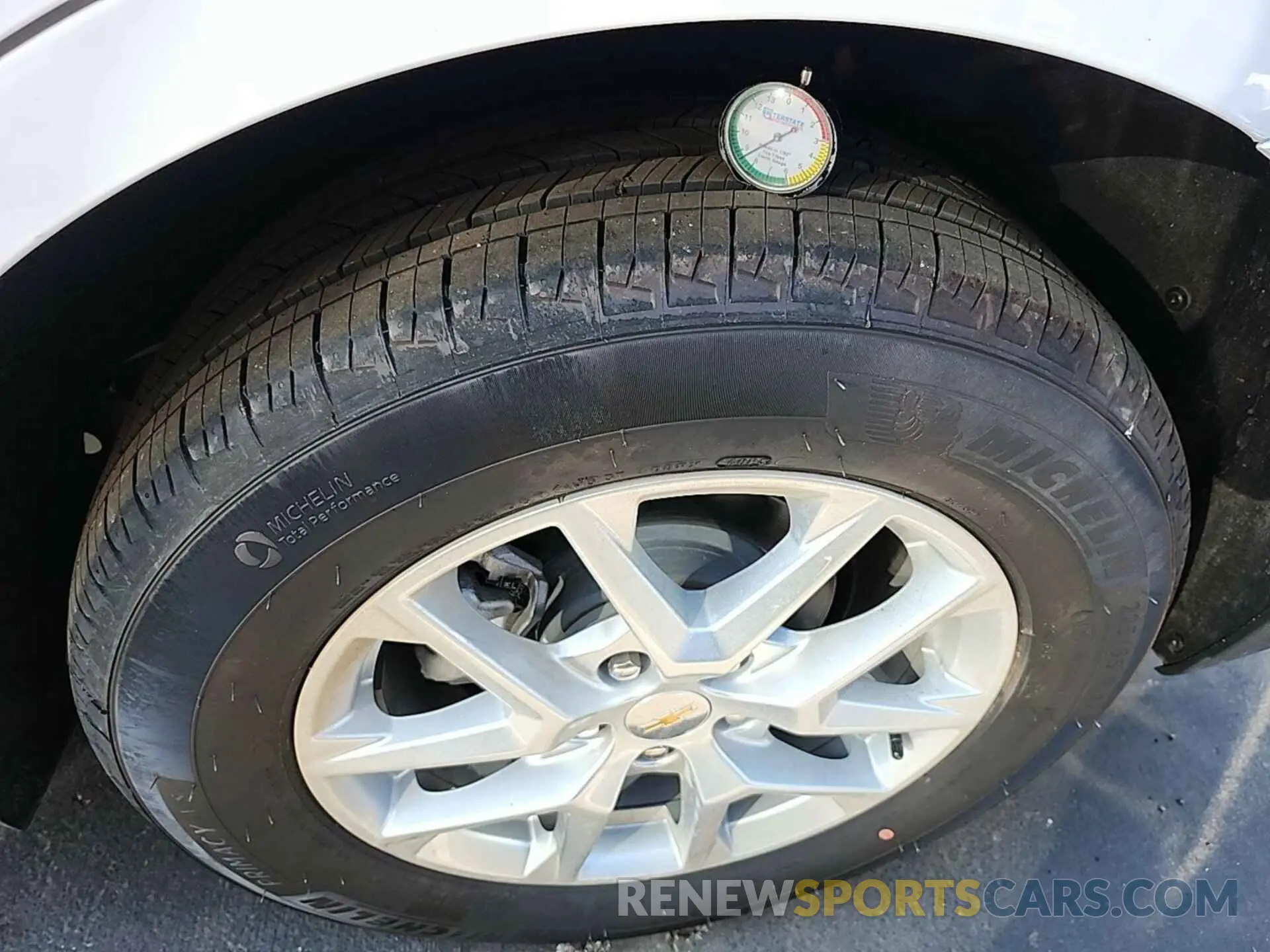 15 Photograph of a damaged car 3GNAXFEG0RL259099 CHEVROLET EQUINOX 2024