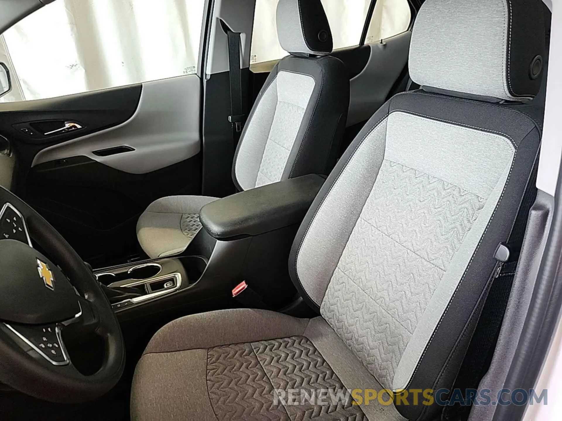 36 Photograph of a damaged car 3GNAXFEG0RL259099 CHEVROLET EQUINOX 2024