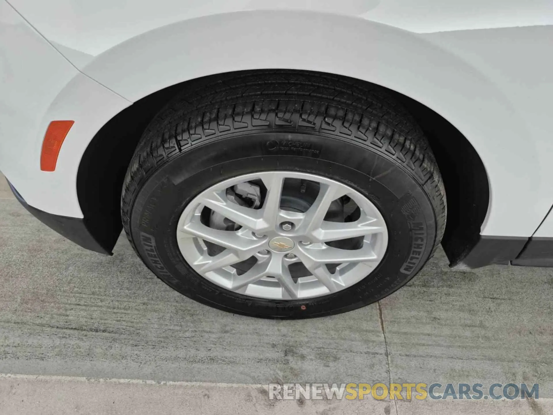 13 Photograph of a damaged car 3GNAXFEG1RL259144 CHEVROLET EQUINOX 2024