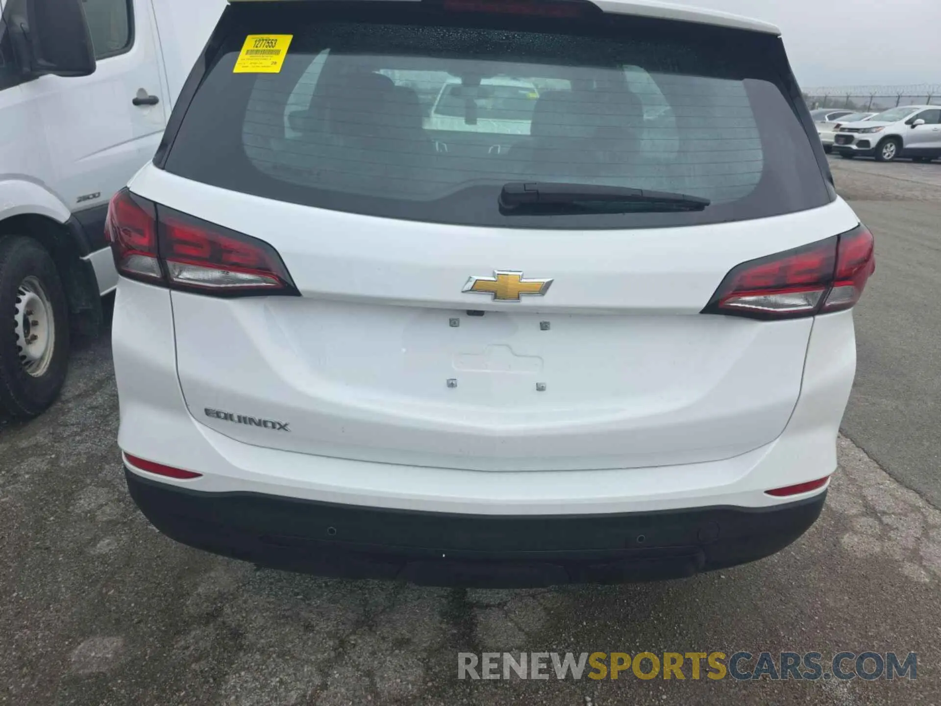 9 Photograph of a damaged car 3GNAXFEG1RL259144 CHEVROLET EQUINOX 2024