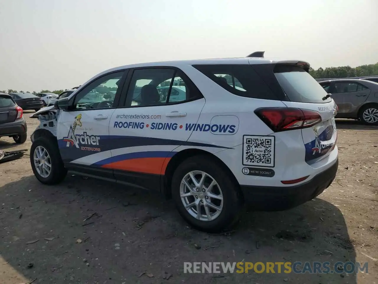 2 Photograph of a damaged car 3GNAXFEG2RL270802 CHEVROLET EQUINOX 2024