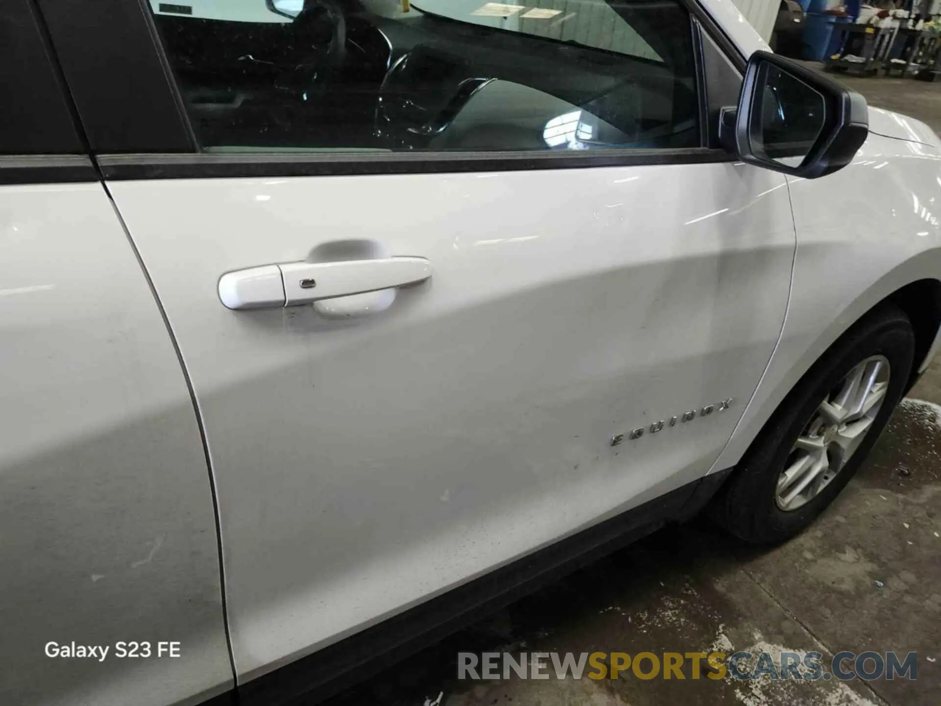 25 Photograph of a damaged car 3GNAXFEG5RL259230 CHEVROLET EQUINOX 2024