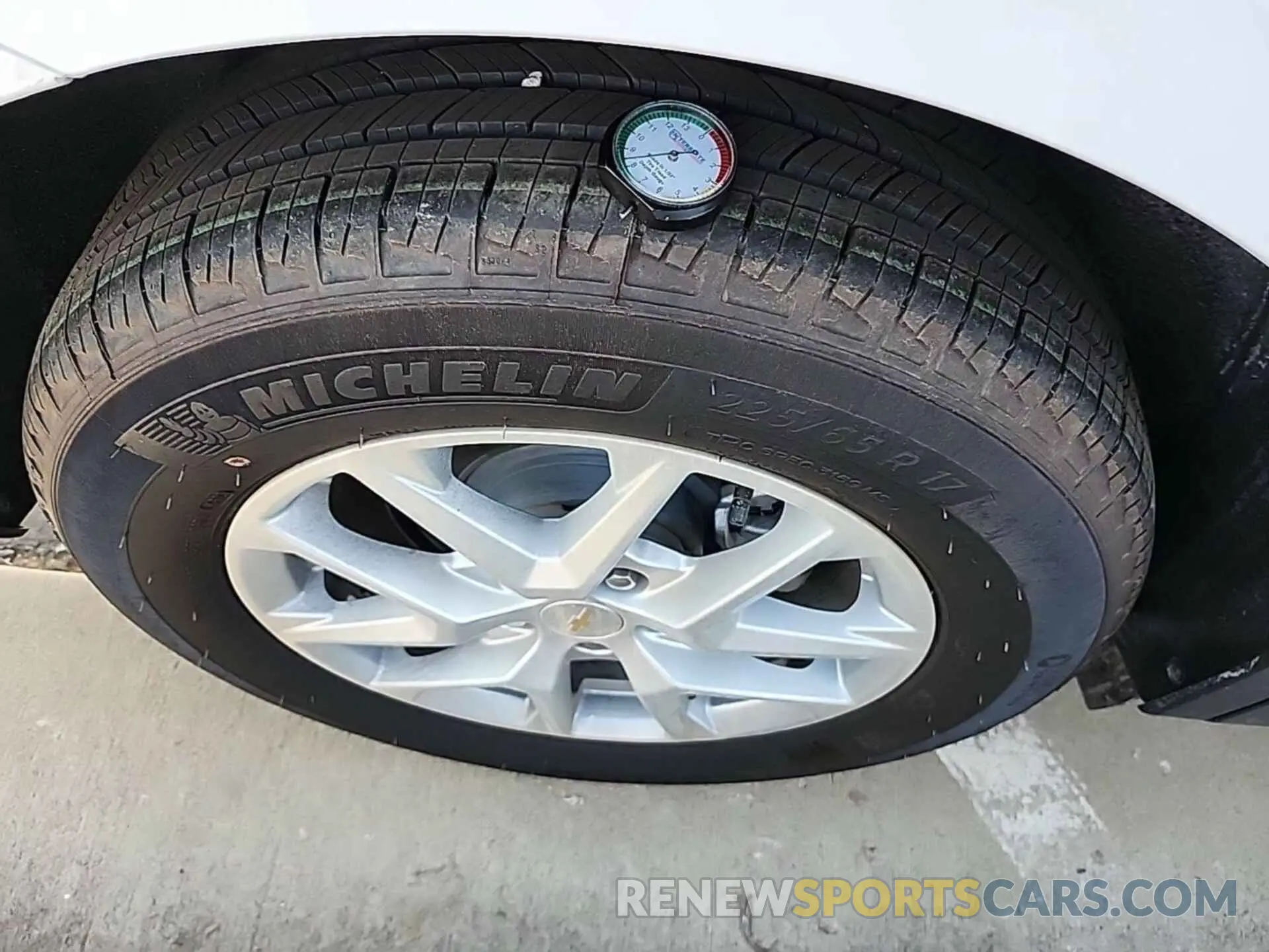 24 Photograph of a damaged car 3GNAXFEG7RL259200 CHEVROLET EQUINOX 2024