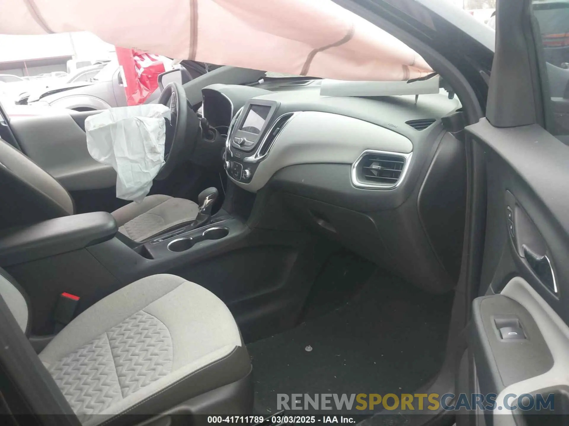 5 Photograph of a damaged car 3GNAXHEG0RL238118 CHEVROLET EQUINOX 2024