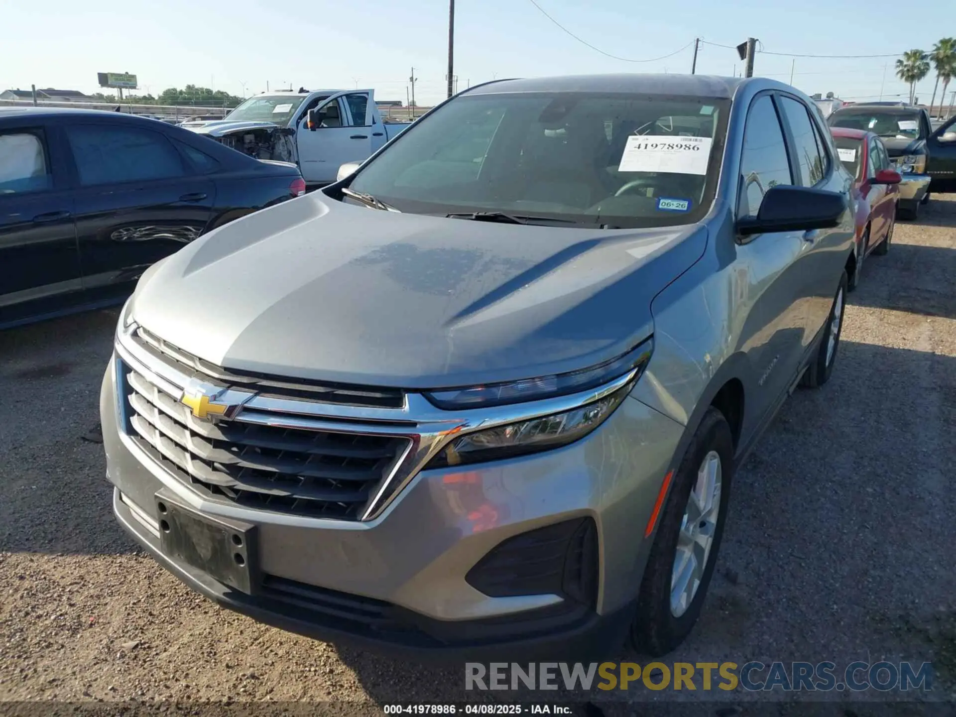 2 Photograph of a damaged car 3GNAXHEG0RL338302 CHEVROLET EQUINOX 2024