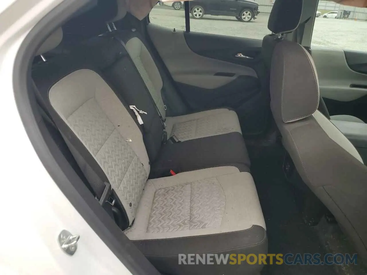 11 Photograph of a damaged car 3GNAXHEG1RL142224 CHEVROLET EQUINOX 2024