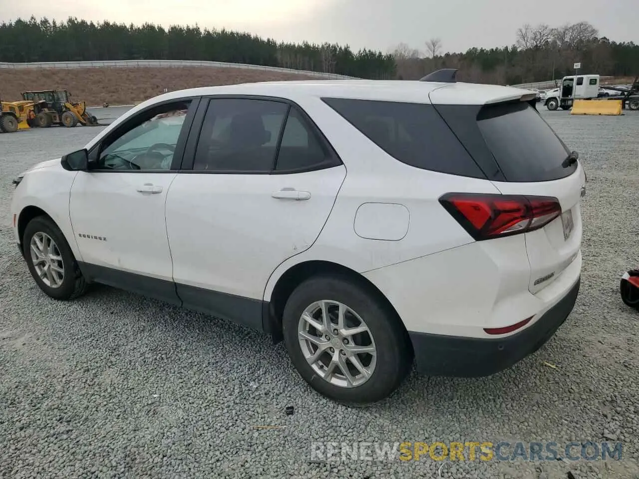 2 Photograph of a damaged car 3GNAXHEG1RL142224 CHEVROLET EQUINOX 2024