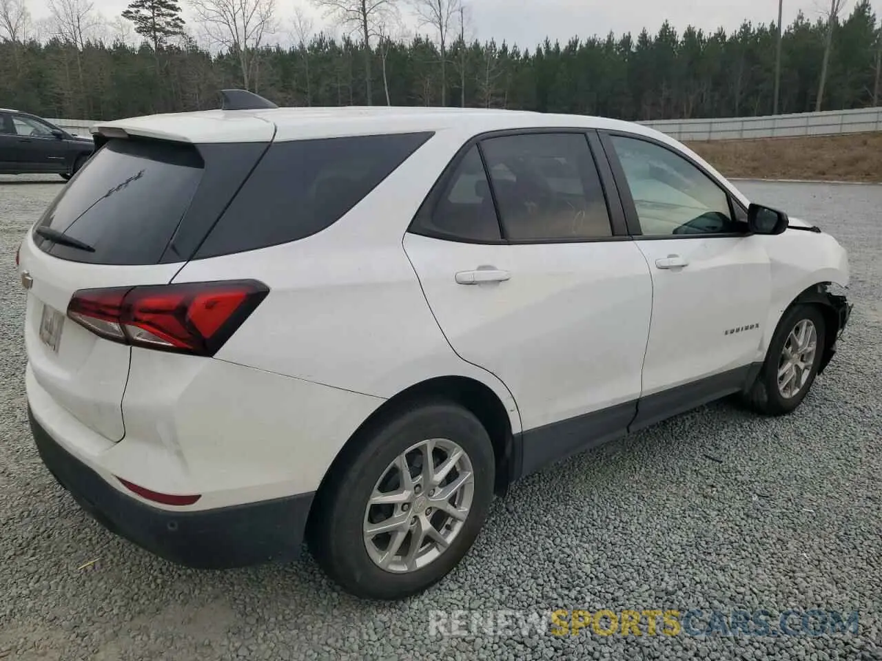 3 Photograph of a damaged car 3GNAXHEG1RL142224 CHEVROLET EQUINOX 2024