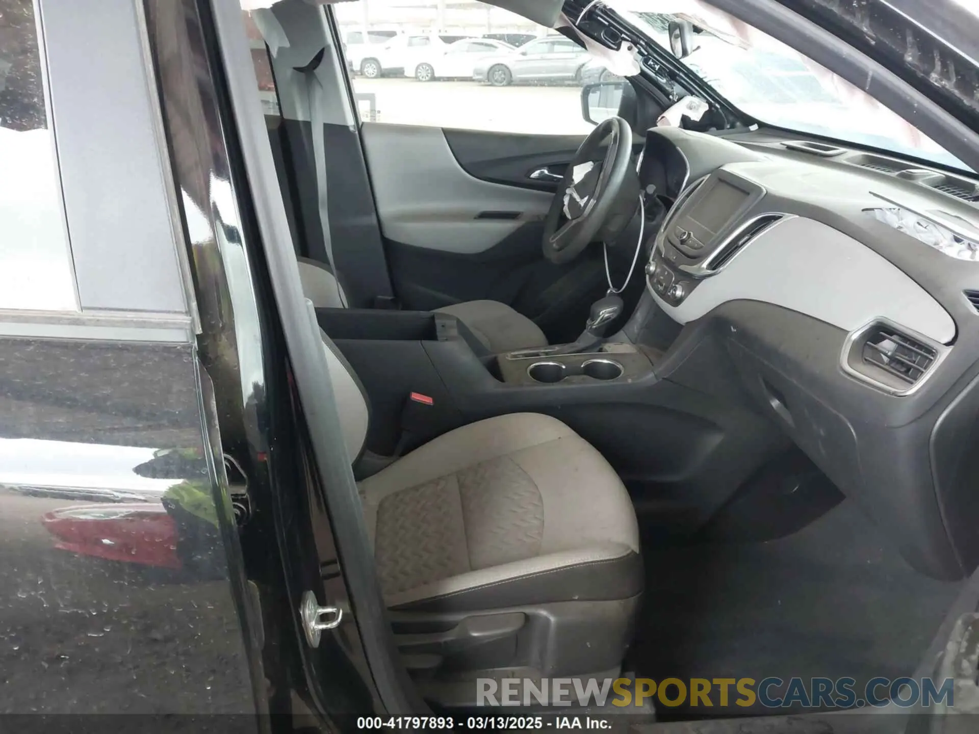 5 Photograph of a damaged car 3GNAXHEG1RL142689 CHEVROLET EQUINOX 2024