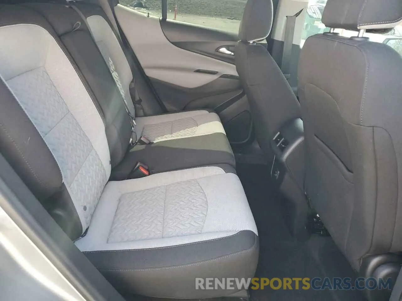11 Photograph of a damaged car 3GNAXHEG1RL375309 CHEVROLET EQUINOX 2024