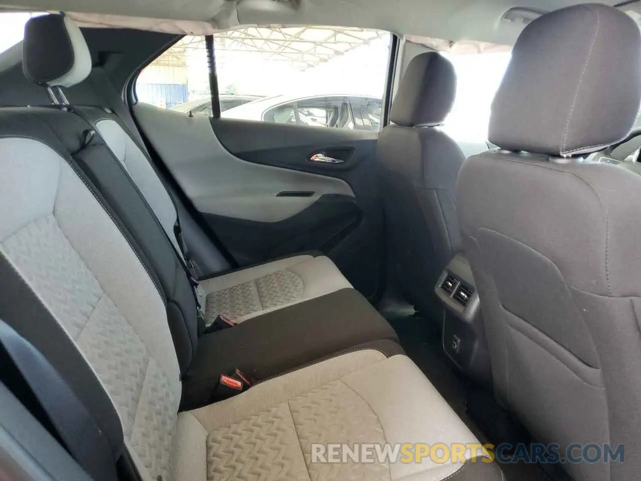 11 Photograph of a damaged car 3GNAXHEG2RL130552 CHEVROLET EQUINOX 2024