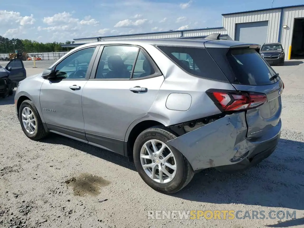 2 Photograph of a damaged car 3GNAXHEG2RL139025 CHEVROLET EQUINOX 2024