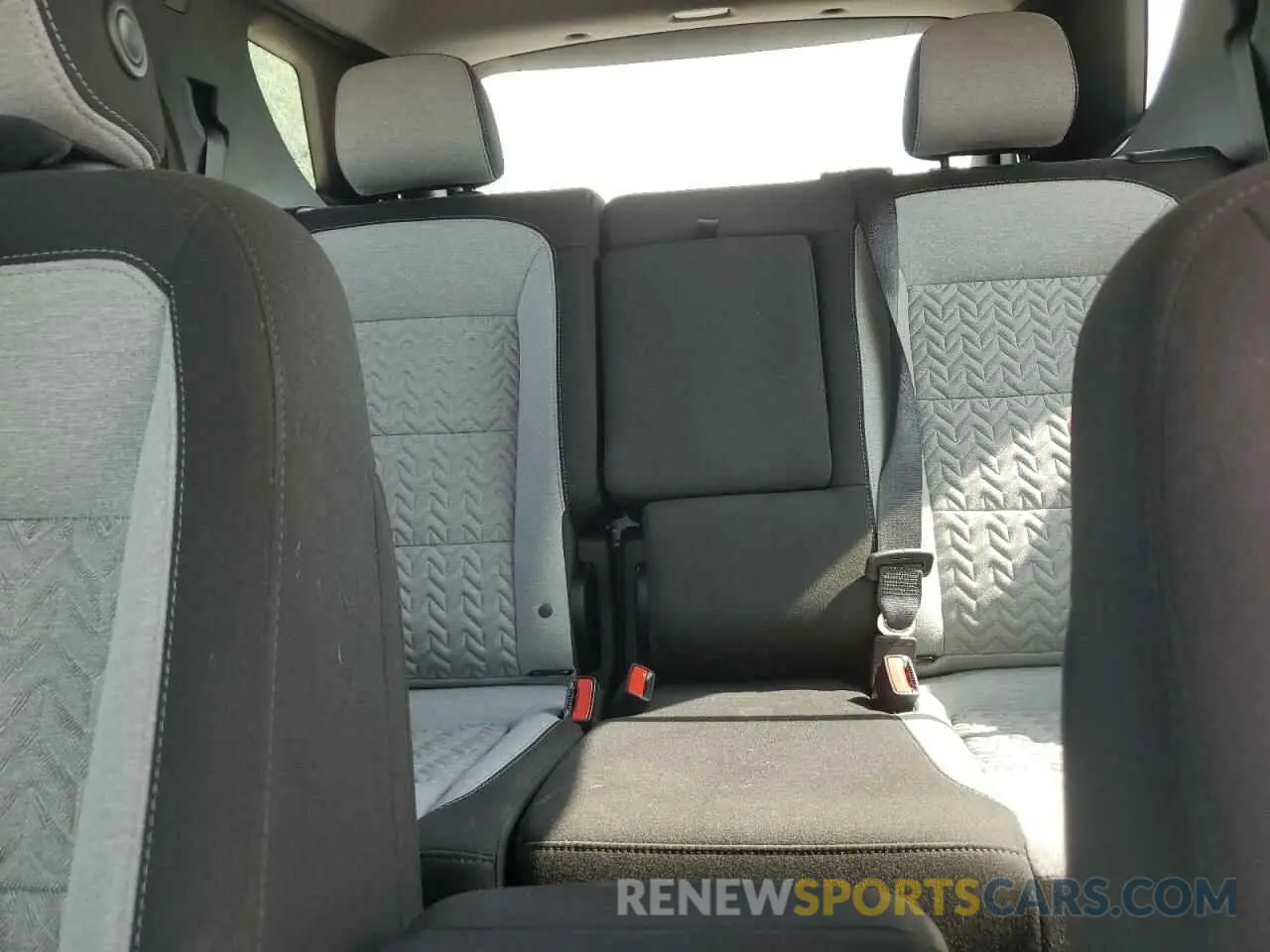 10 Photograph of a damaged car 3GNAXHEG2RL170985 CHEVROLET EQUINOX 2024