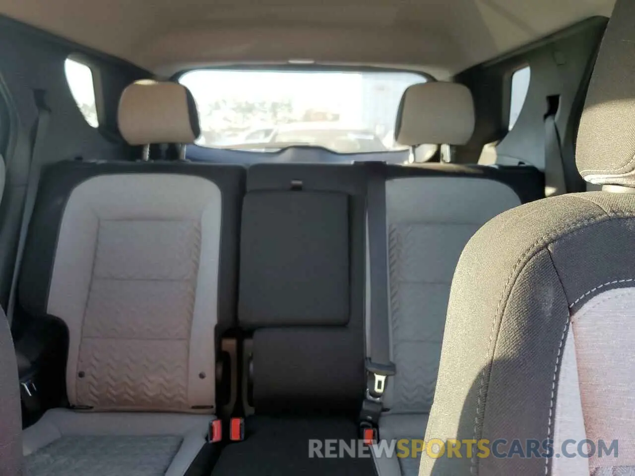 10 Photograph of a damaged car 3GNAXHEG2RL187575 CHEVROLET EQUINOX 2024