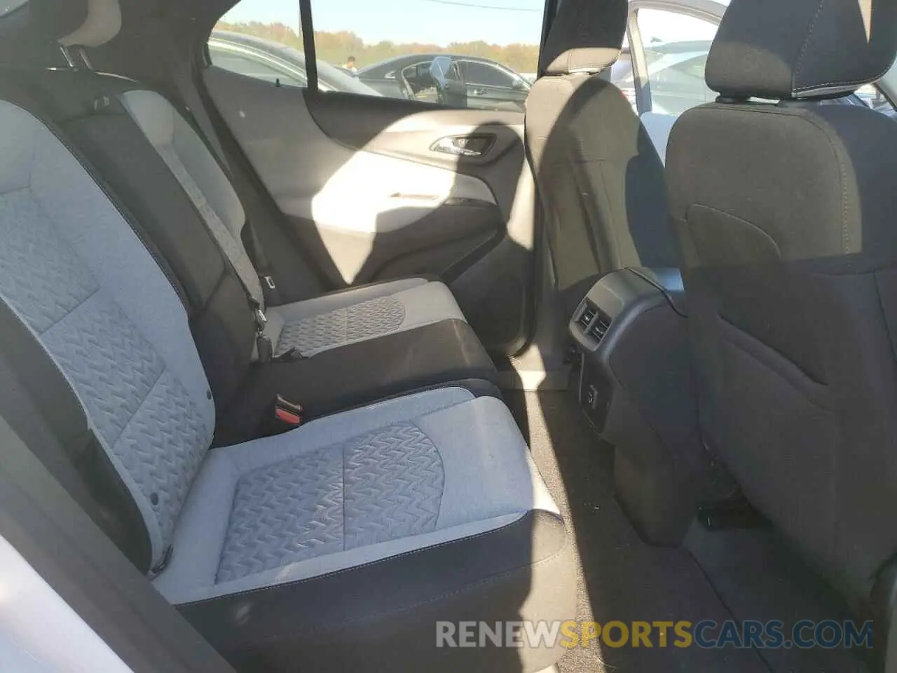 11 Photograph of a damaged car 3GNAXHEG2RL187575 CHEVROLET EQUINOX 2024