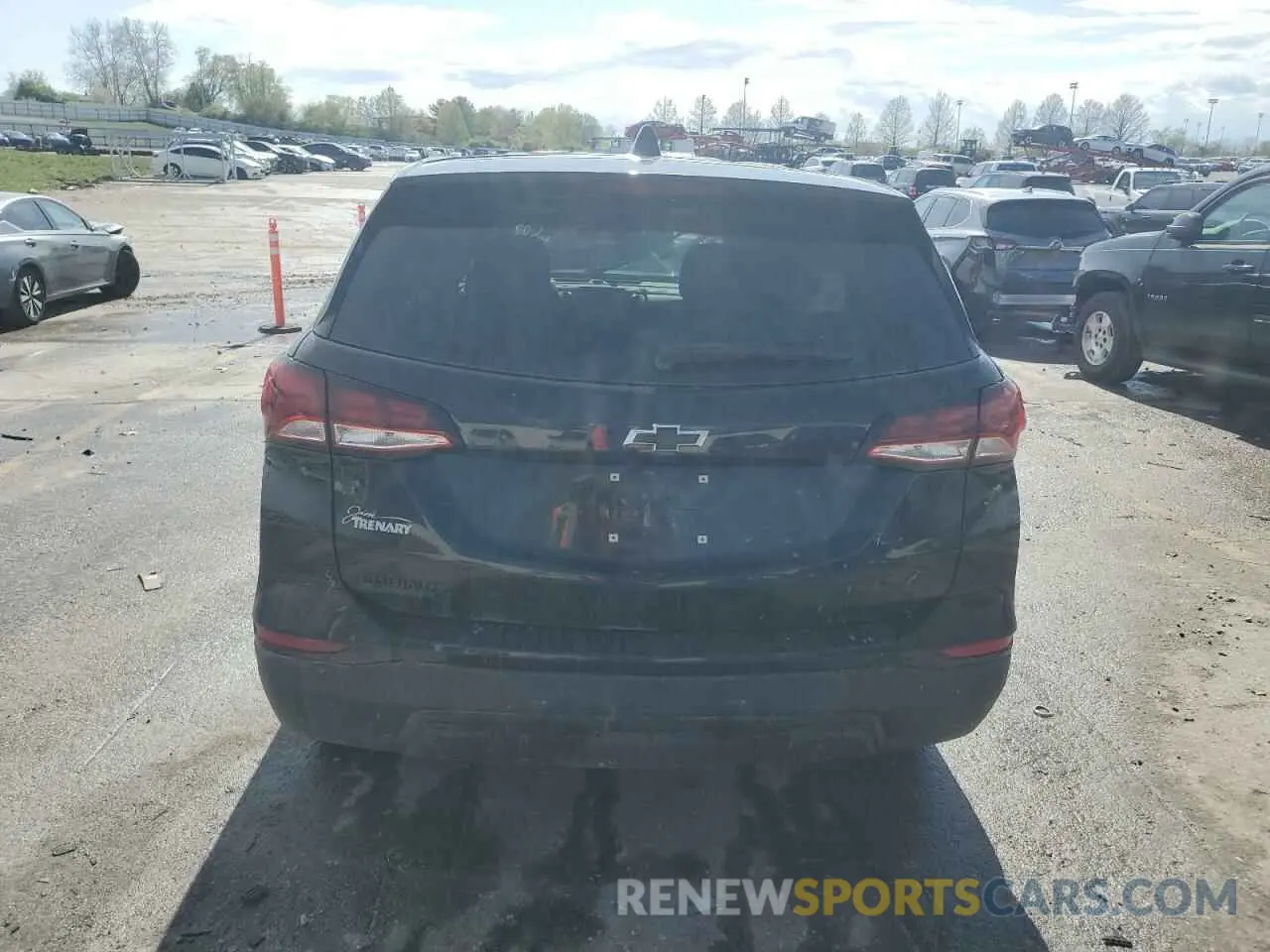 6 Photograph of a damaged car 3GNAXHEG2RL194736 CHEVROLET EQUINOX 2024