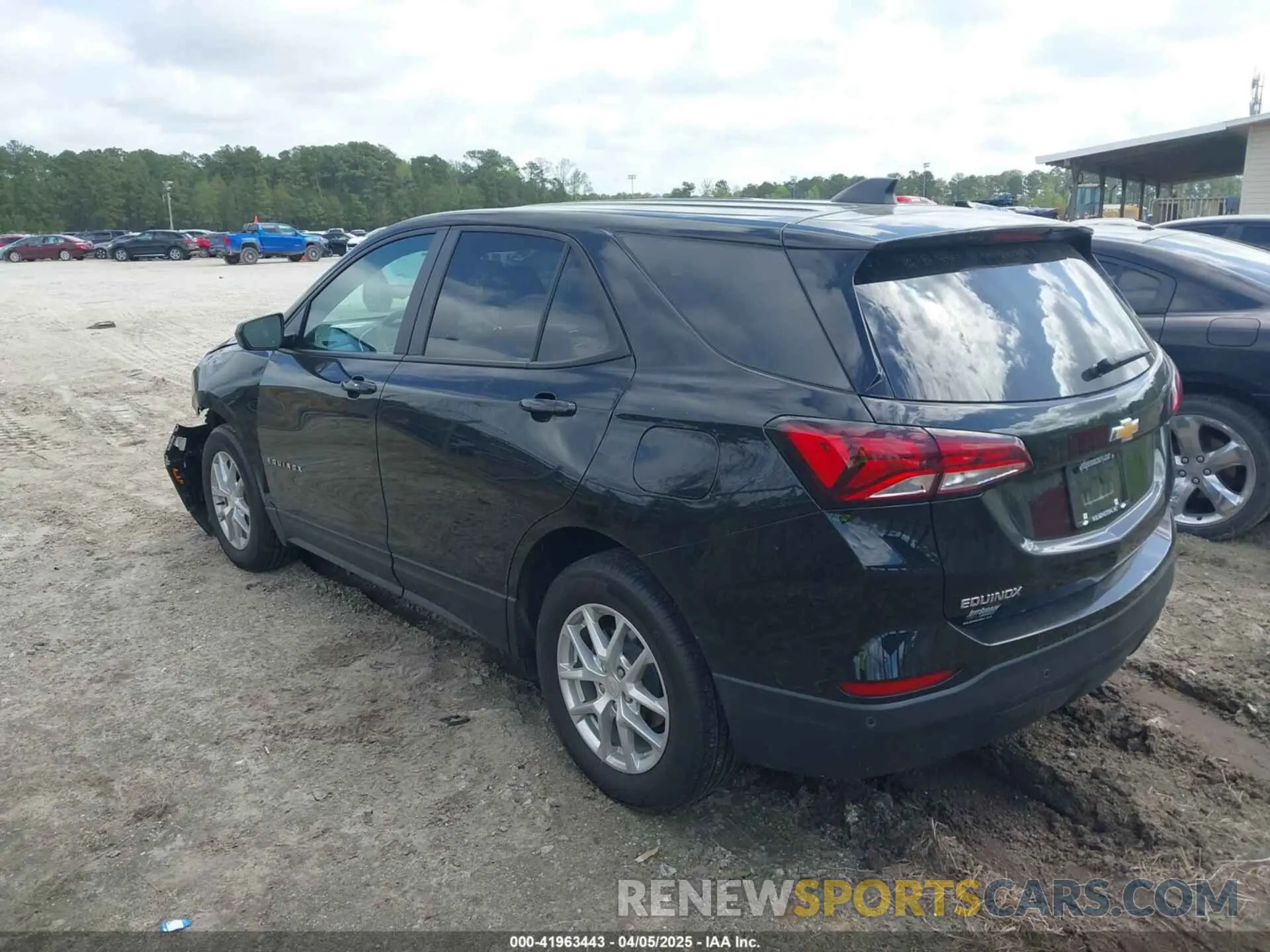 3 Photograph of a damaged car 3GNAXHEG2RL209400 CHEVROLET EQUINOX 2024