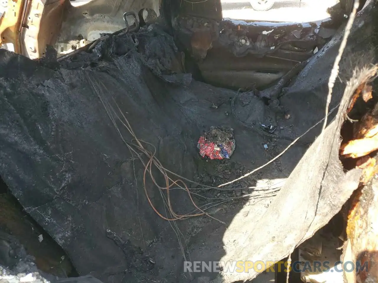 11 Photograph of a damaged car 3GNAXHEG3RL213987 CHEVROLET EQUINOX 2024
