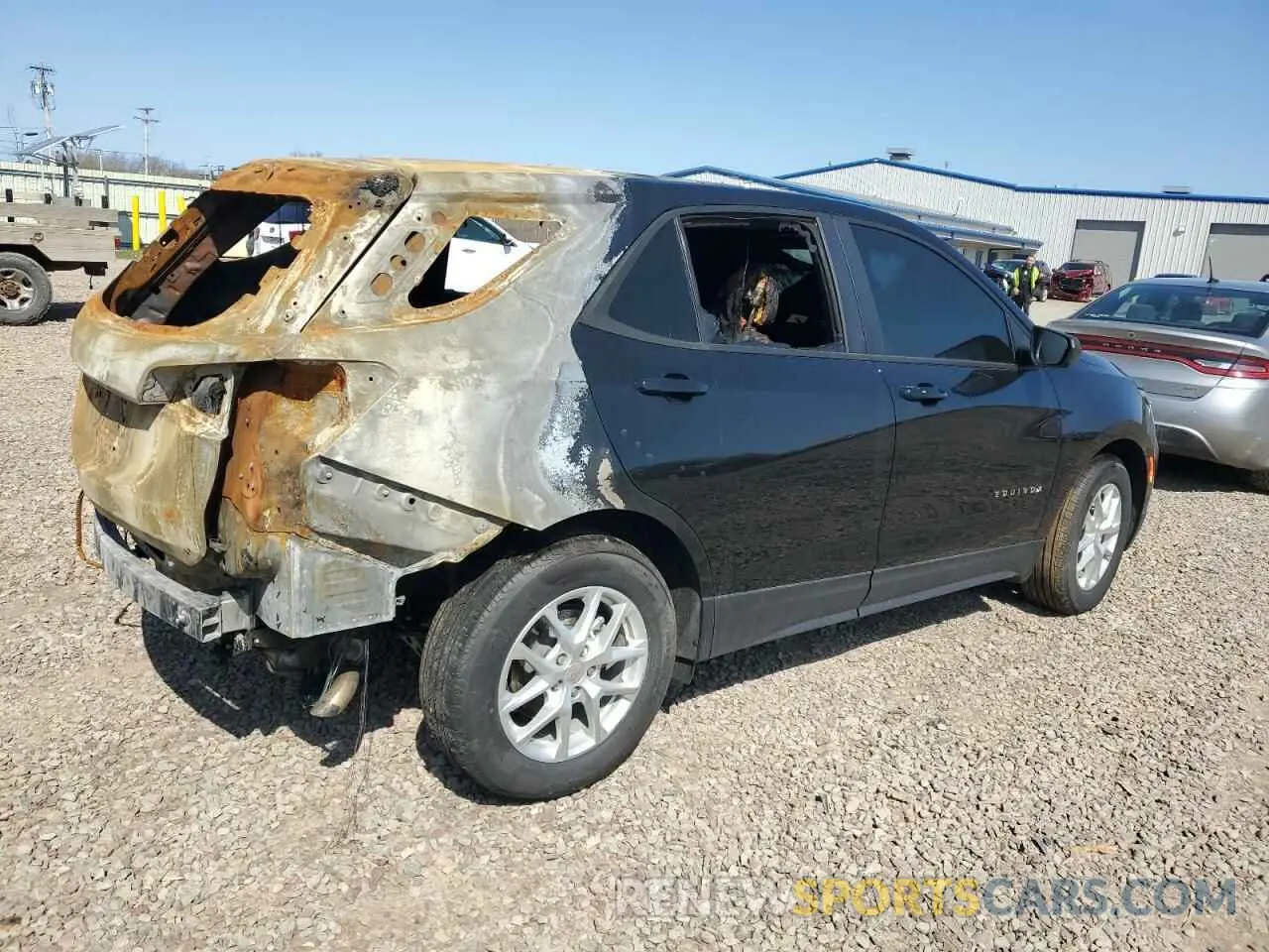 3 Photograph of a damaged car 3GNAXHEG3RL213987 CHEVROLET EQUINOX 2024