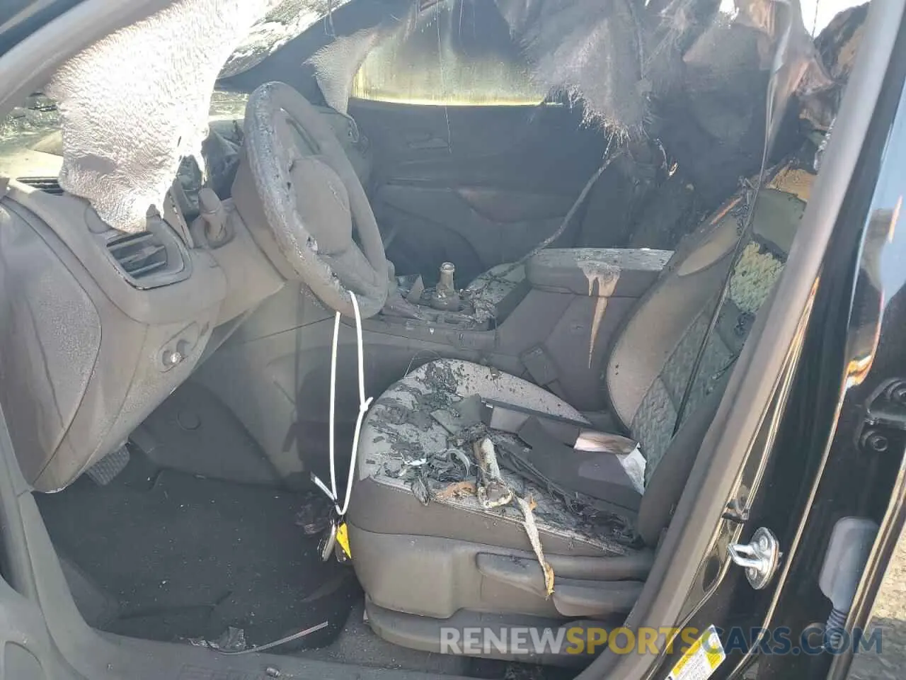 7 Photograph of a damaged car 3GNAXHEG3RL213987 CHEVROLET EQUINOX 2024