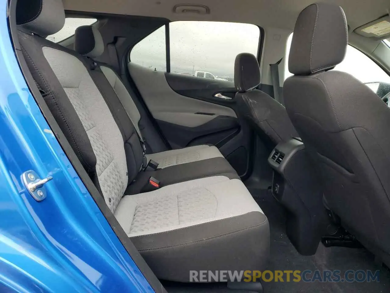 11 Photograph of a damaged car 3GNAXHEG4RL215098 CHEVROLET EQUINOX 2024