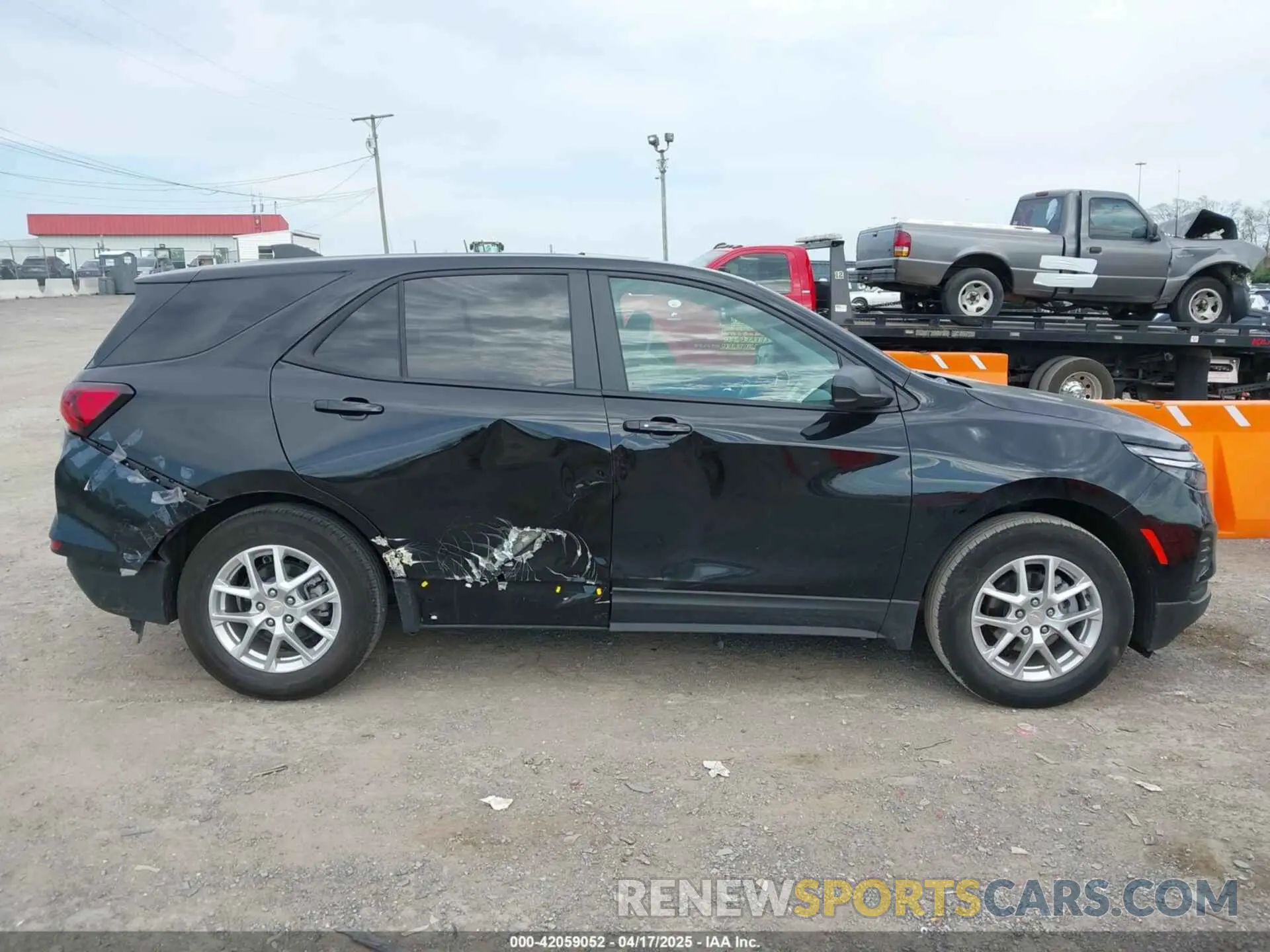 13 Photograph of a damaged car 3GNAXHEG4RL324998 CHEVROLET EQUINOX 2024
