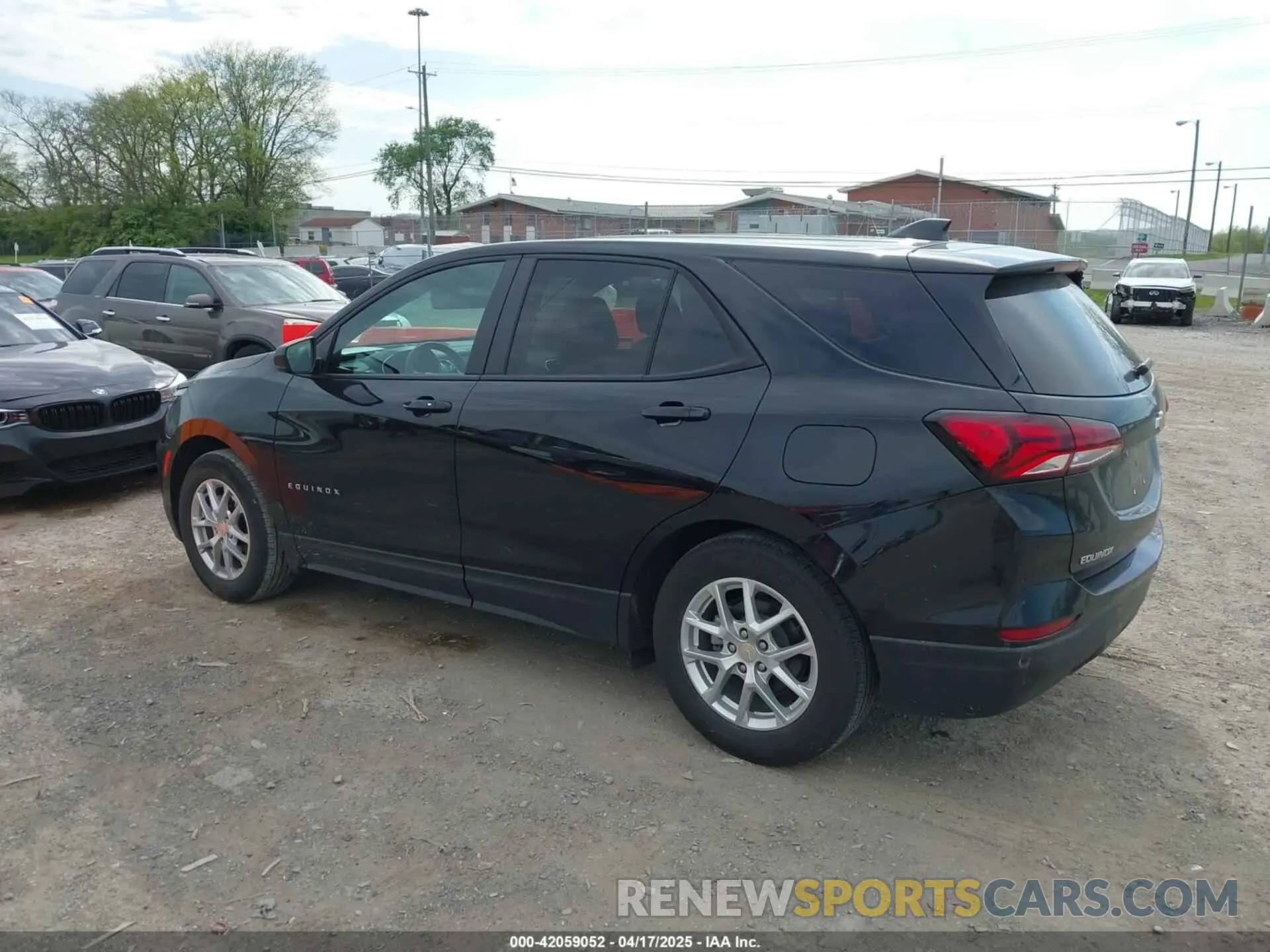 14 Photograph of a damaged car 3GNAXHEG4RL324998 CHEVROLET EQUINOX 2024